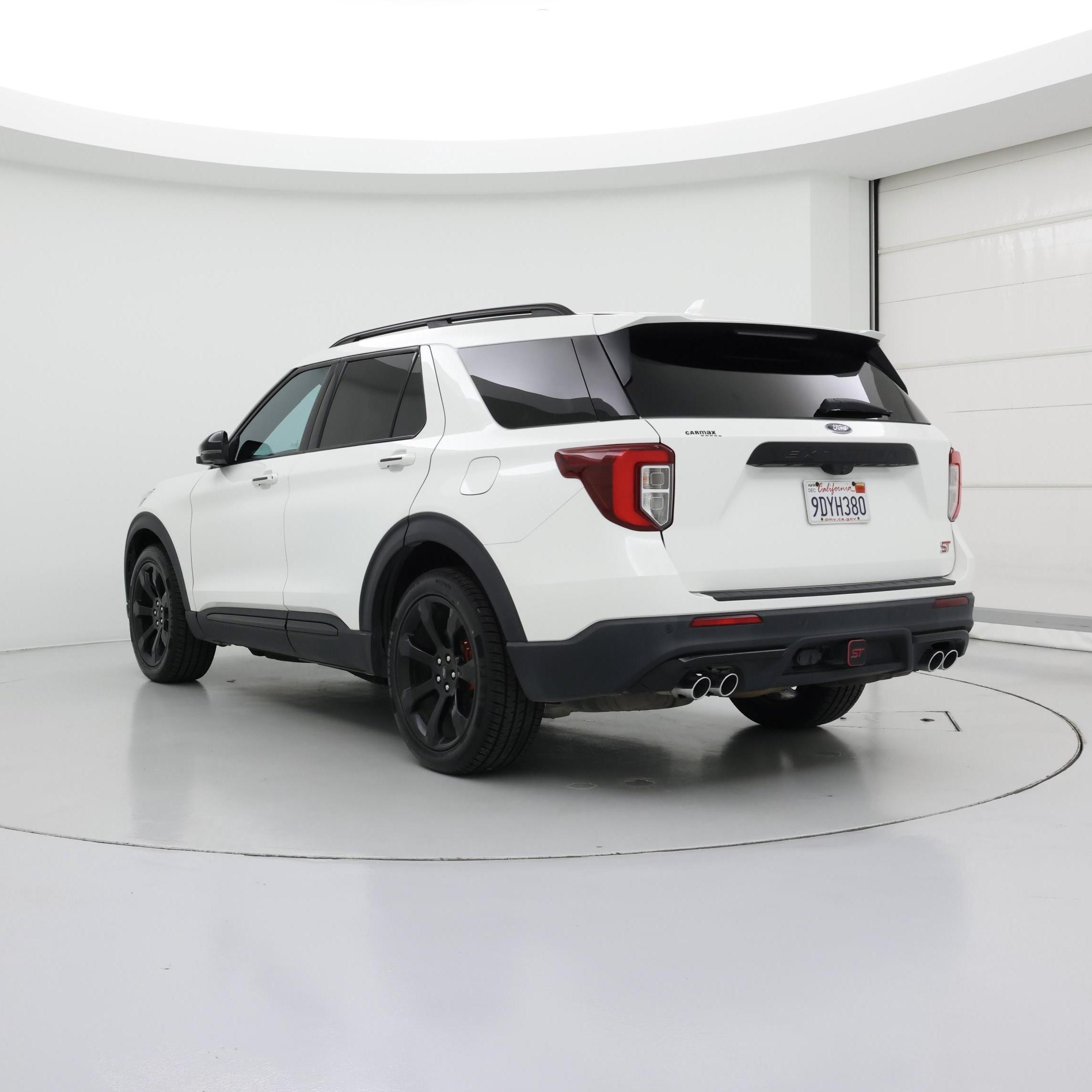 Thumbnail: 2022 Ford Explorer - 2
