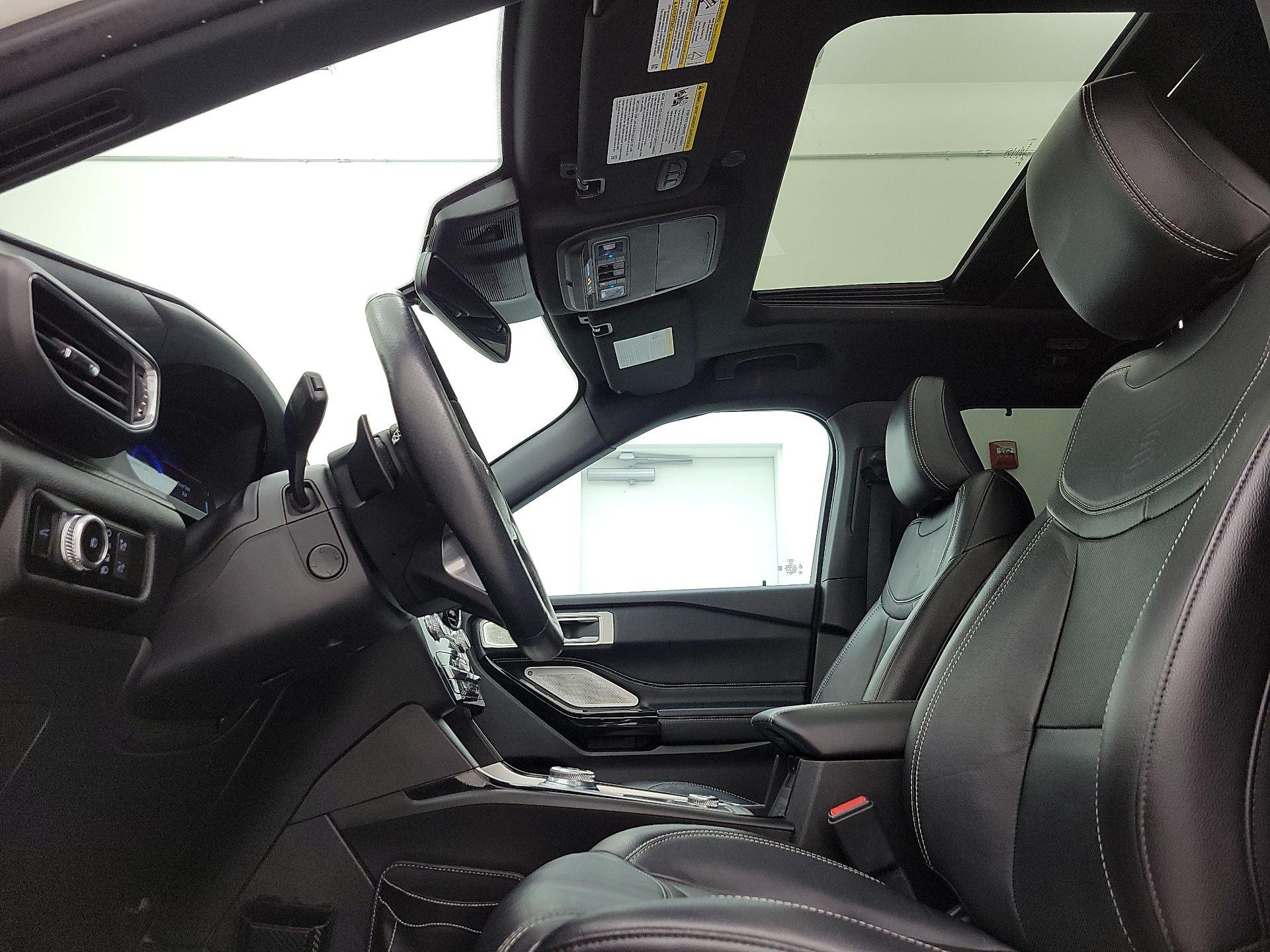 Thumbnail: 2022 Ford Explorer - 19