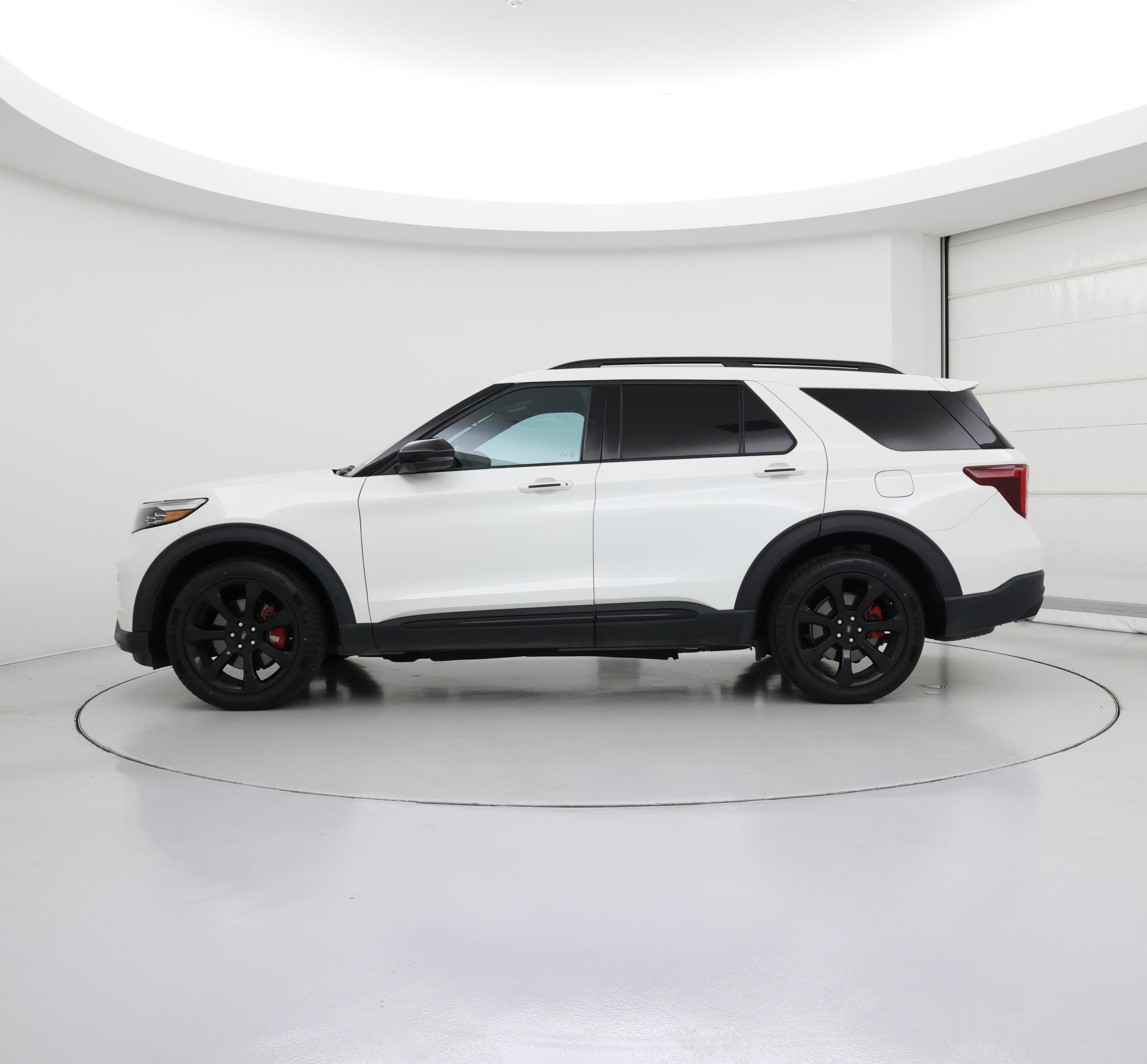 Thumbnail: 2022 Ford Explorer - 3