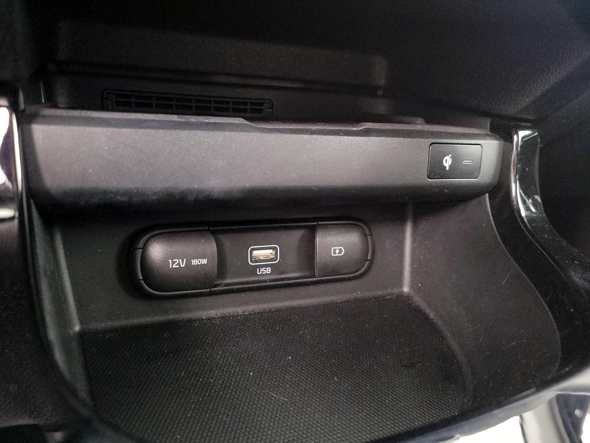 Thumbnail: 2021 Kia Seltos - 19