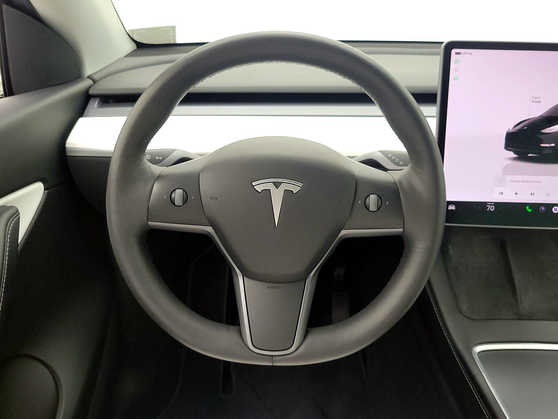 Thumbnail: 2022 Tesla Model Y - 10