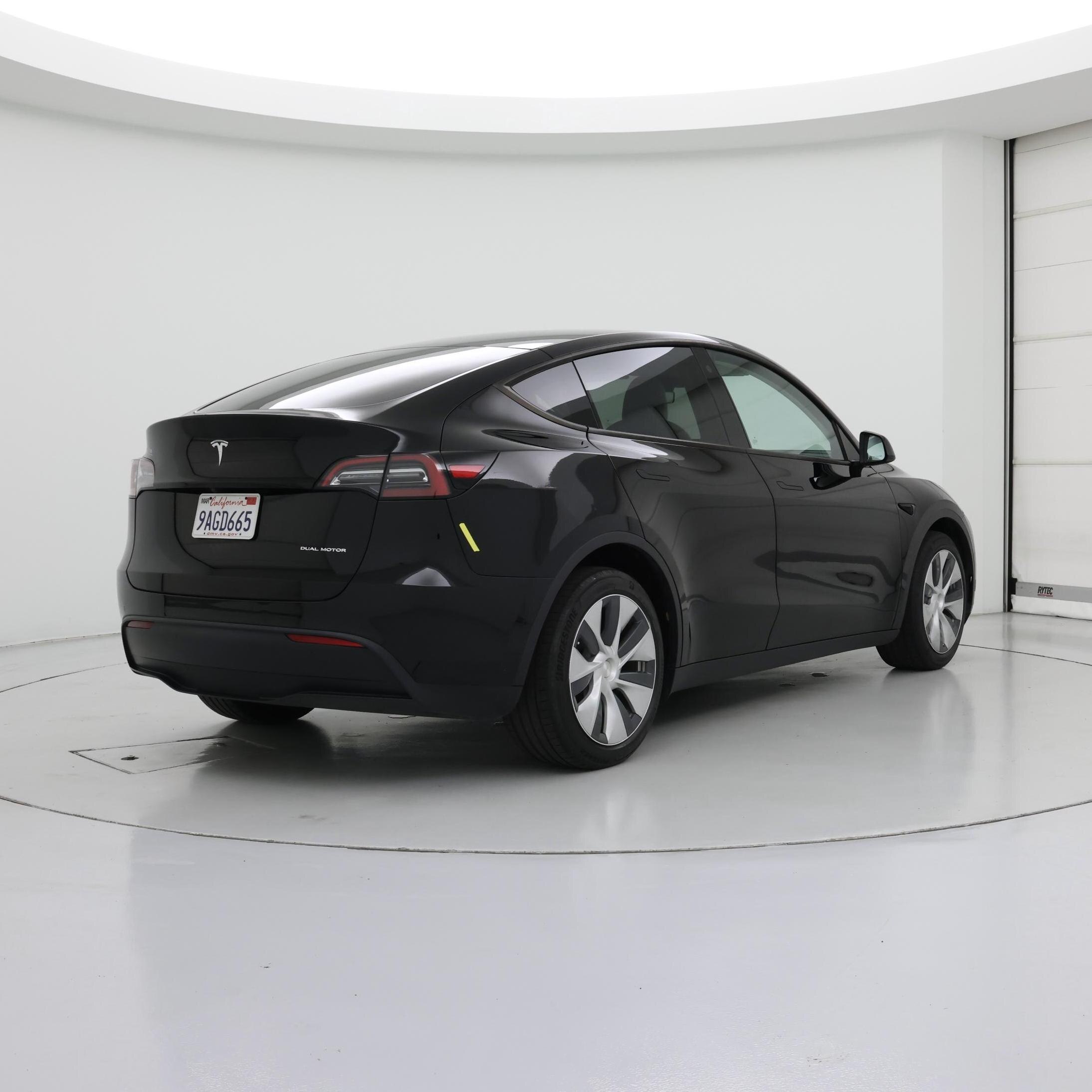 Thumbnail: 2022 Tesla Model Y - 8