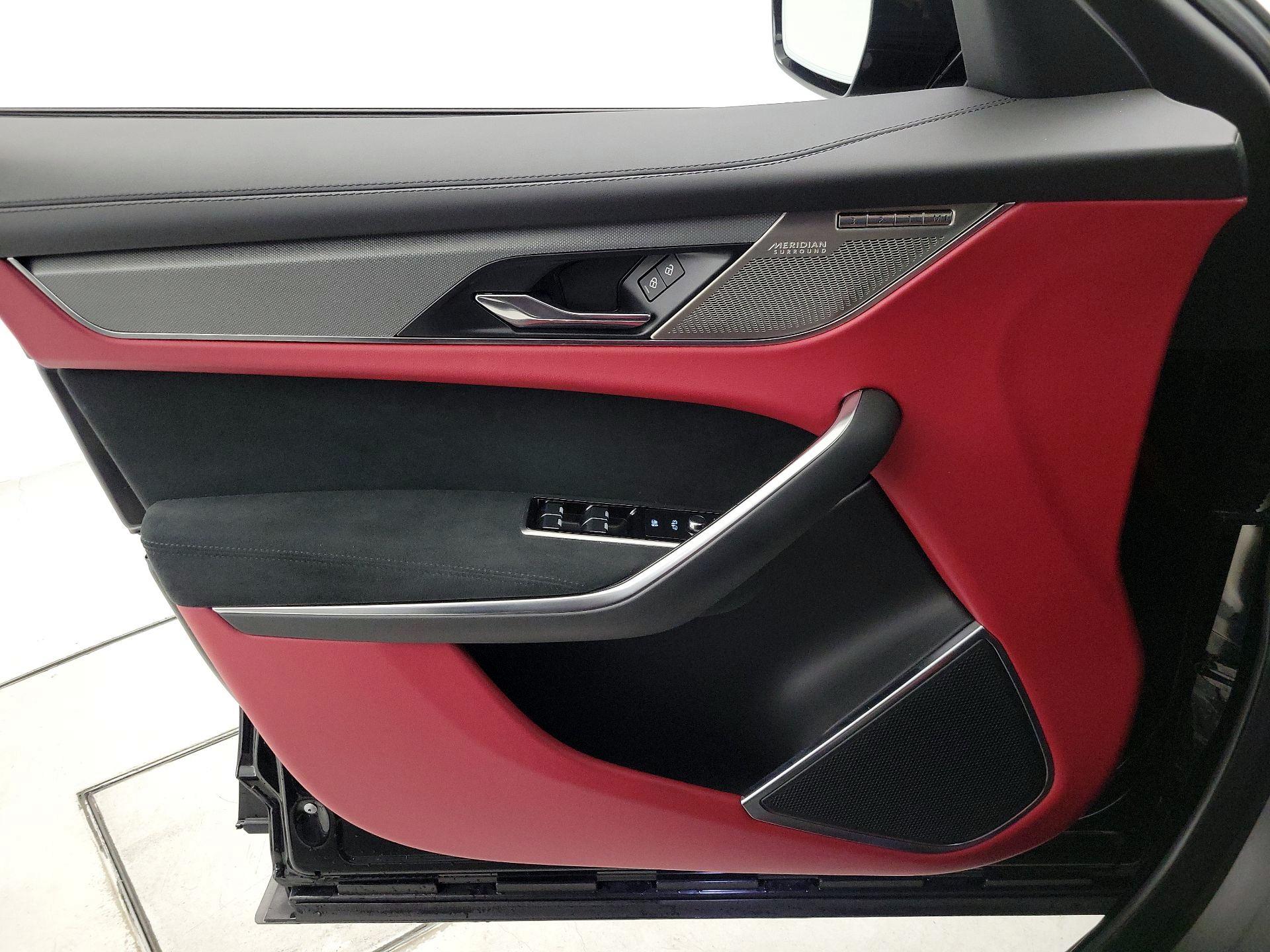 Thumbnail: 2023 Jaguar F-Pace - 12