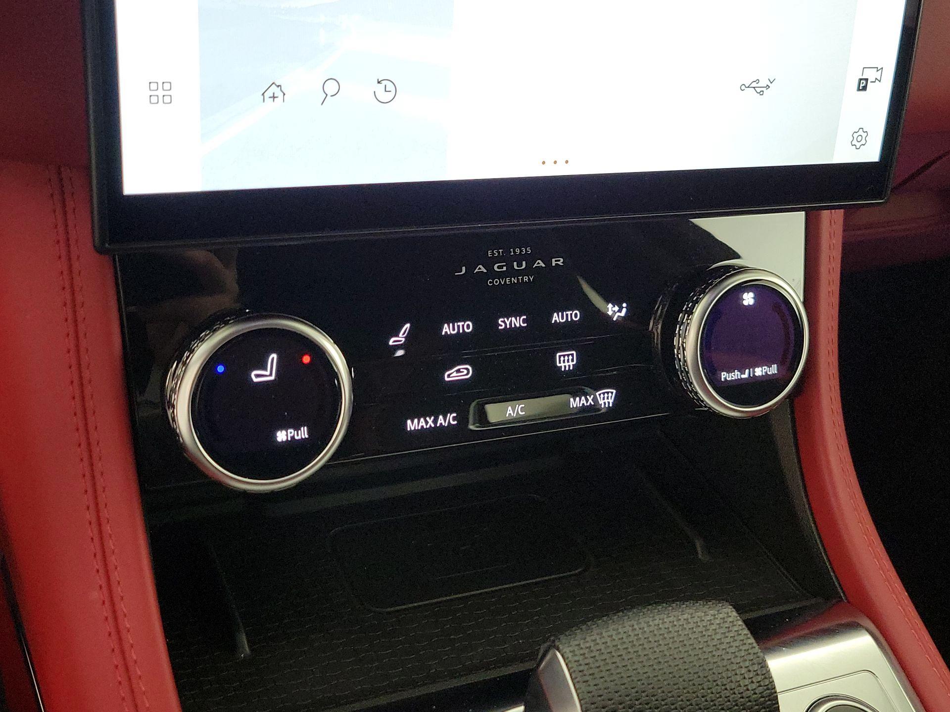 Thumbnail: 2023 Jaguar F-Pace - 16