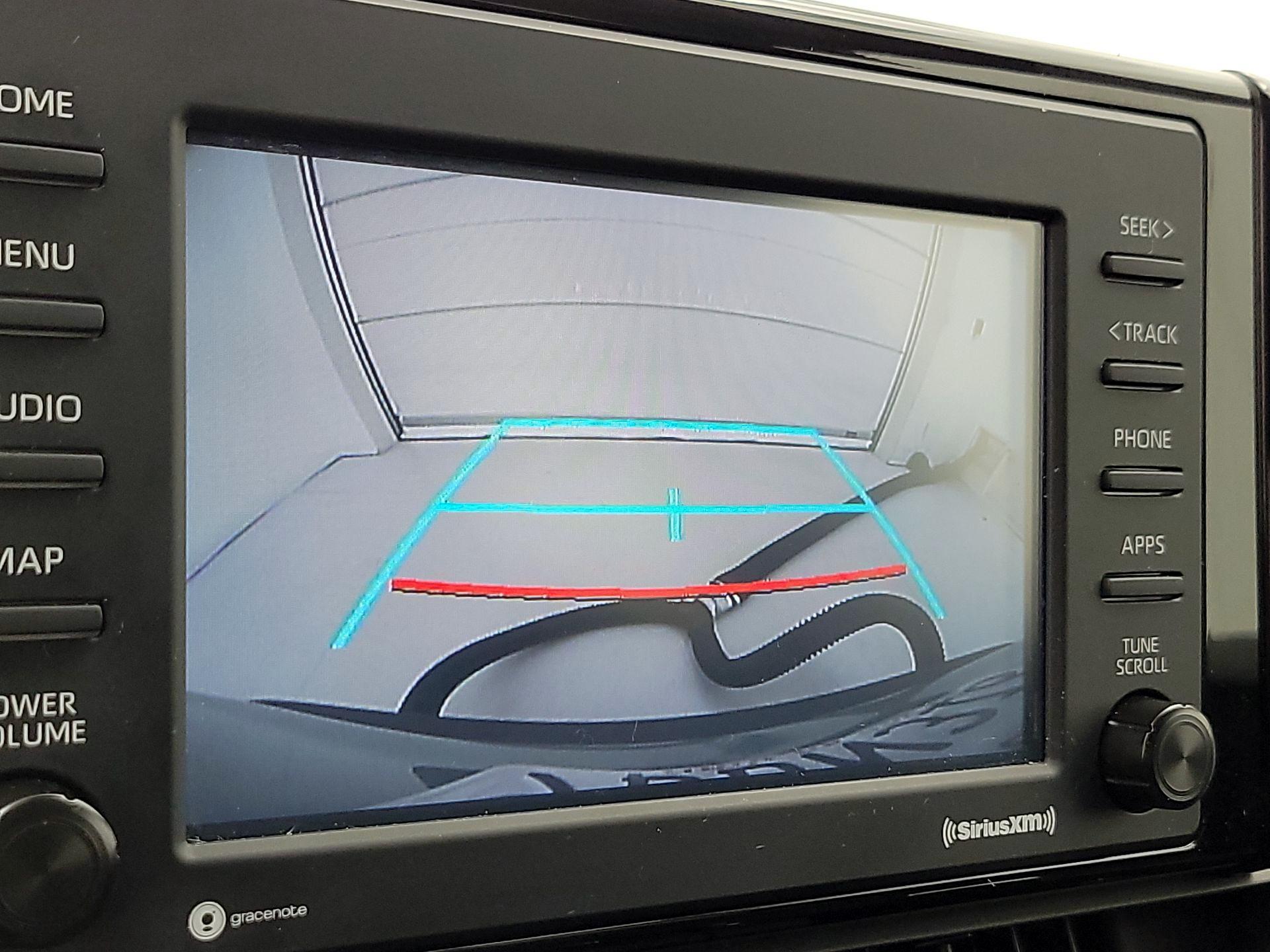 Thumbnail: 2022 Toyota RAV4 - 14