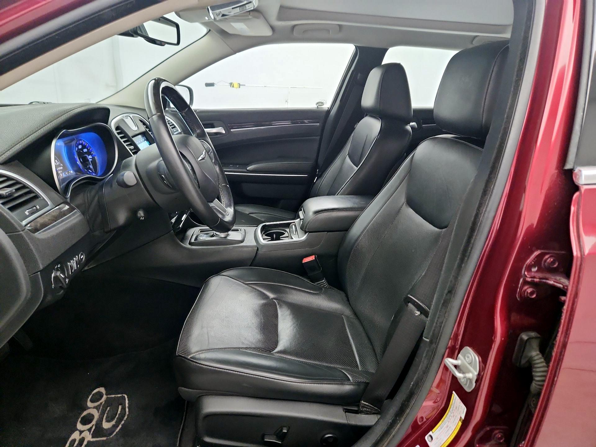 Thumbnail: 2017 Chrysler 300 - 11