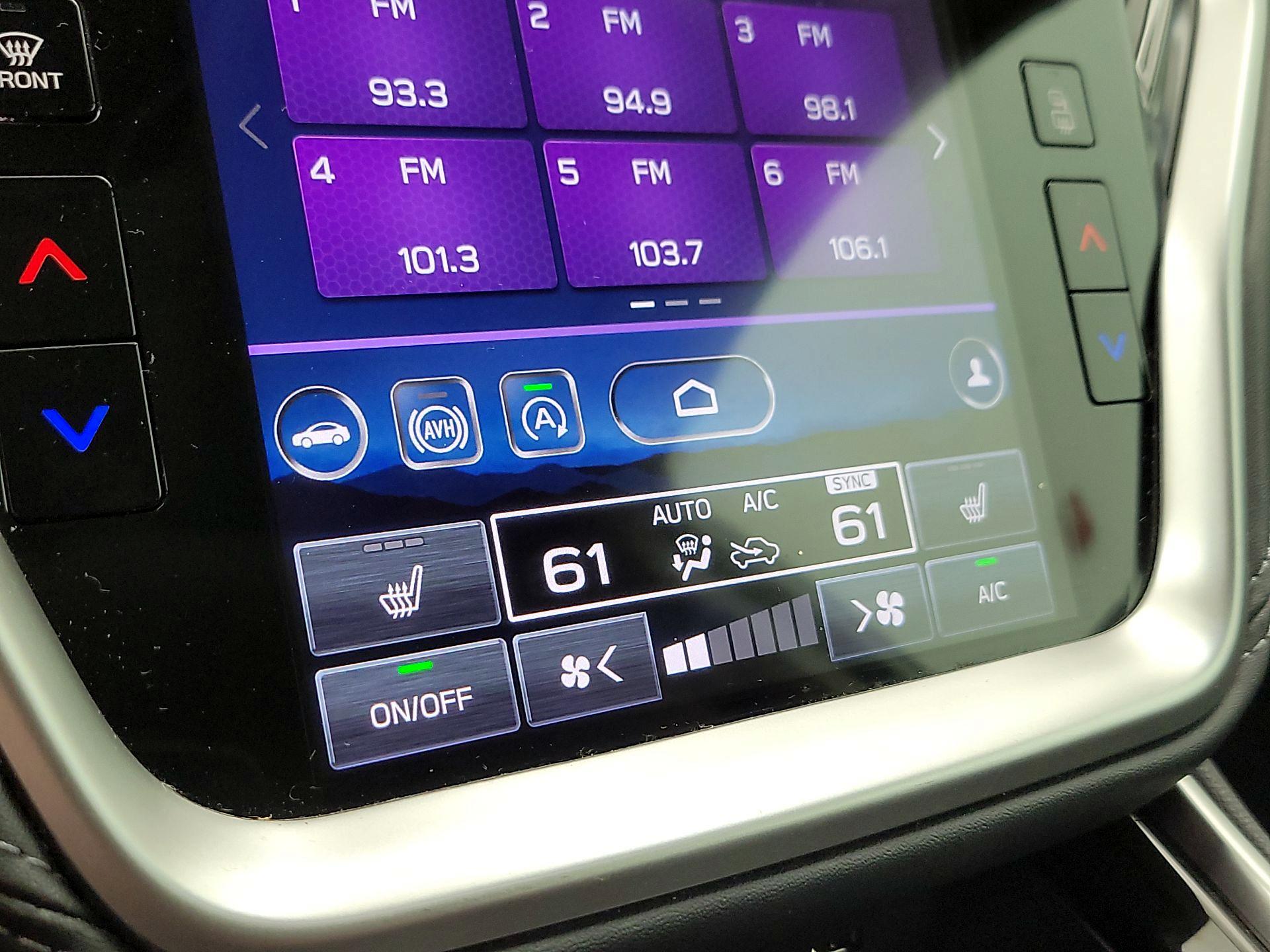 Thumbnail: 2021 Subaru Outback - 17