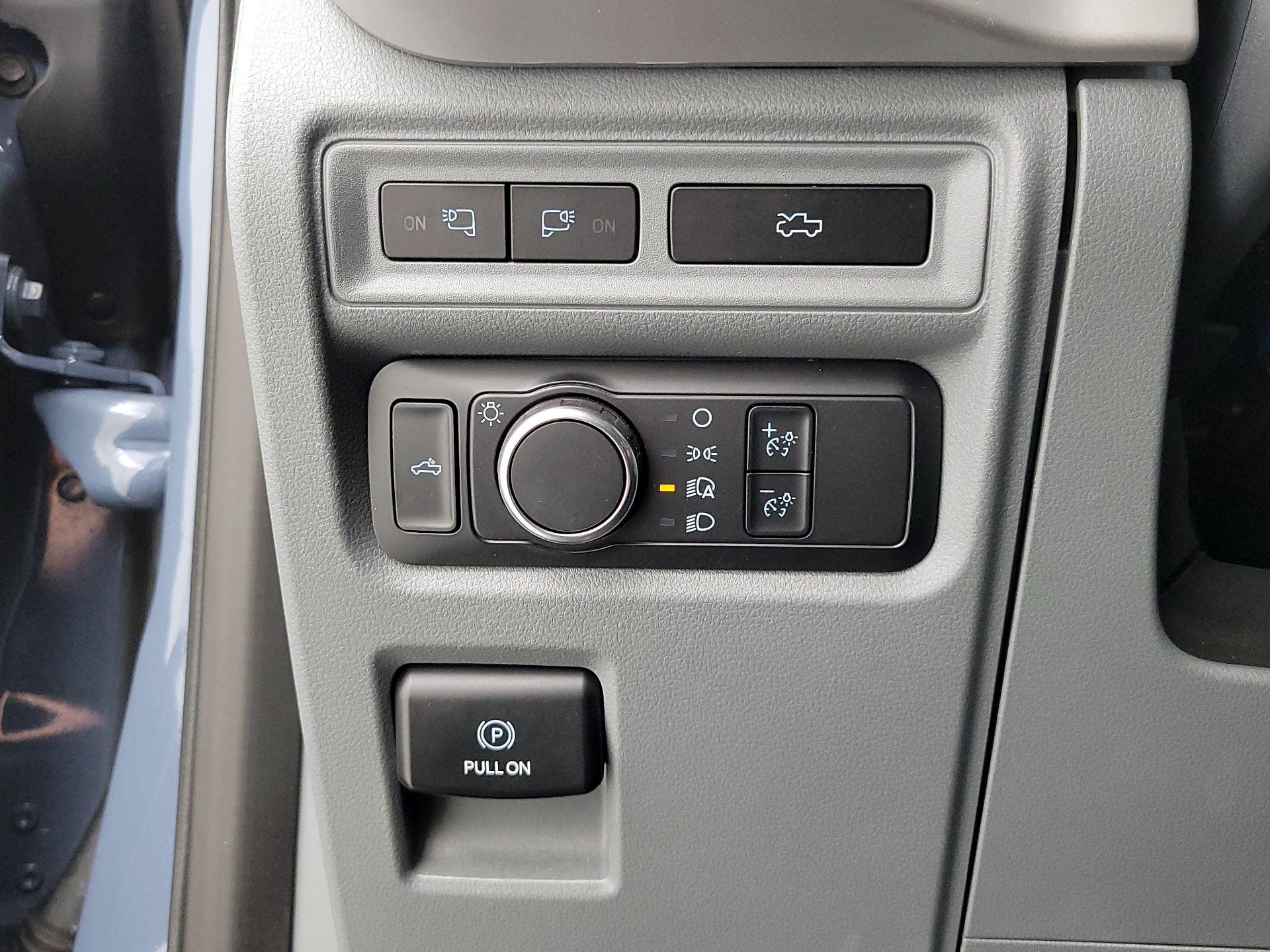 Thumbnail: 2023 Ford F-150 - 13