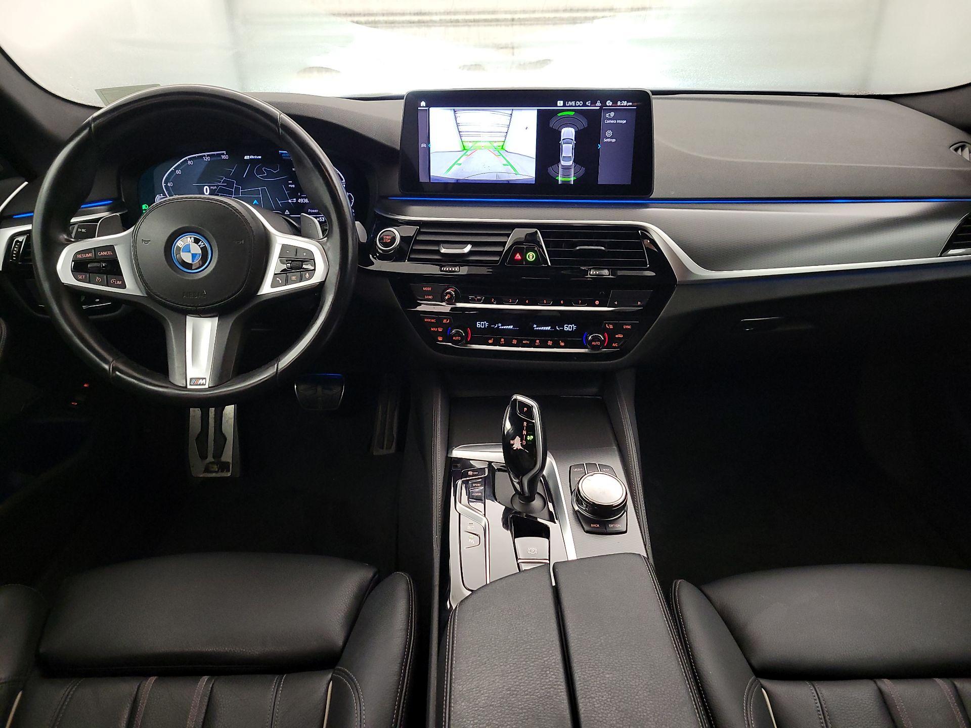 Thumbnail: 2022 BMW 5 Series - 9