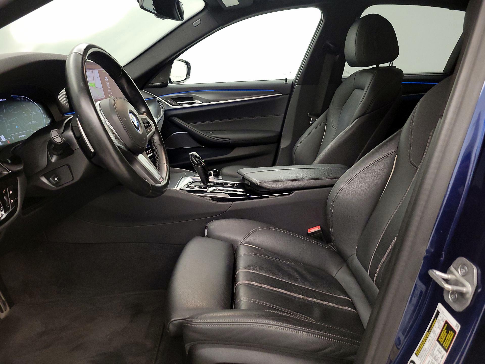 Thumbnail: 2022 BMW 5 Series - 11