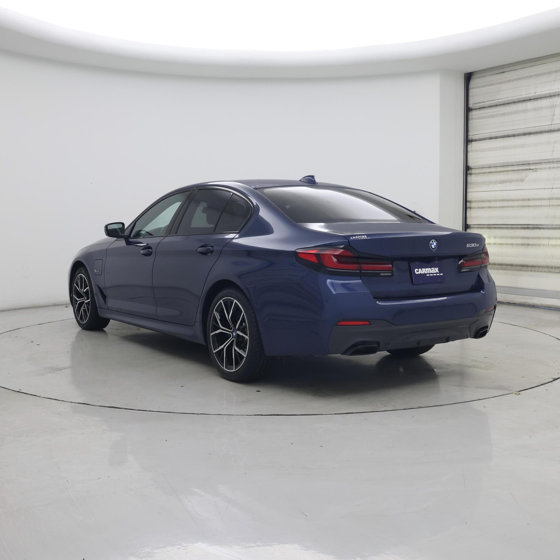 Thumbnail: 2022 BMW 5 Series - 2