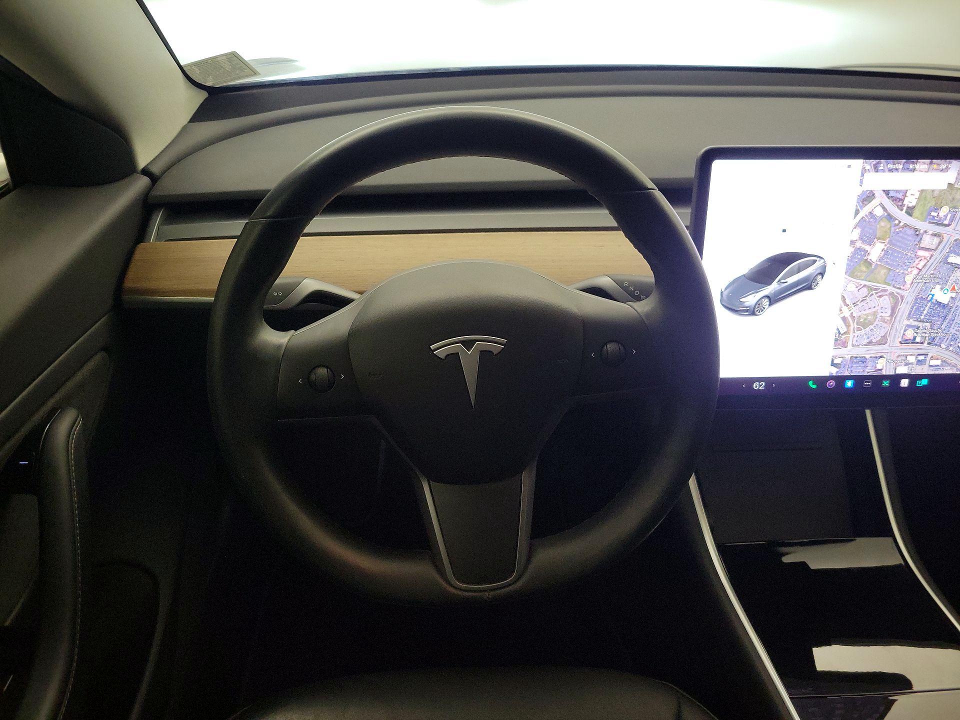 Thumbnail: 2019 Tesla Model 3 - 10