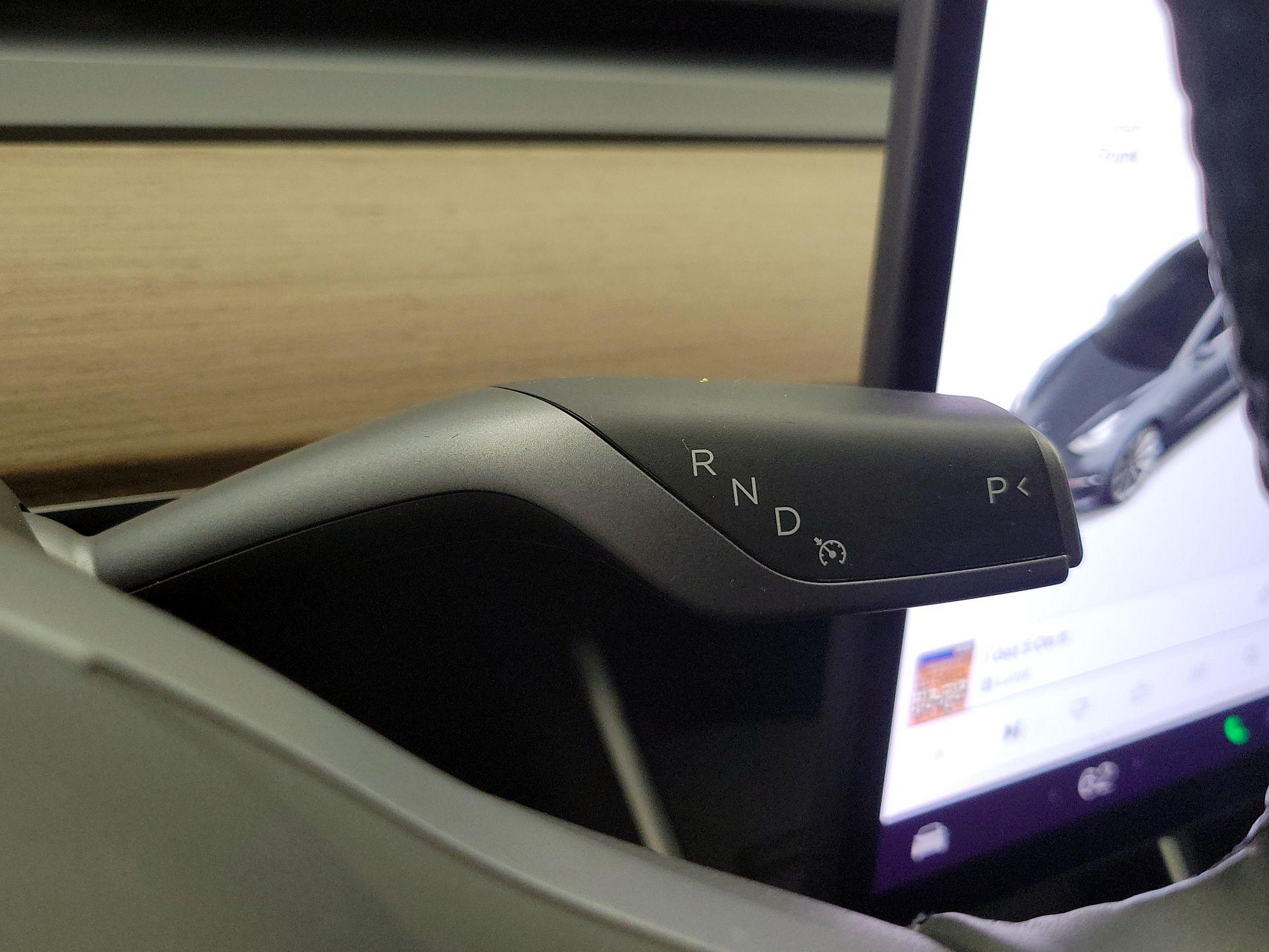 Thumbnail: 2019 Tesla Model 3 - 17