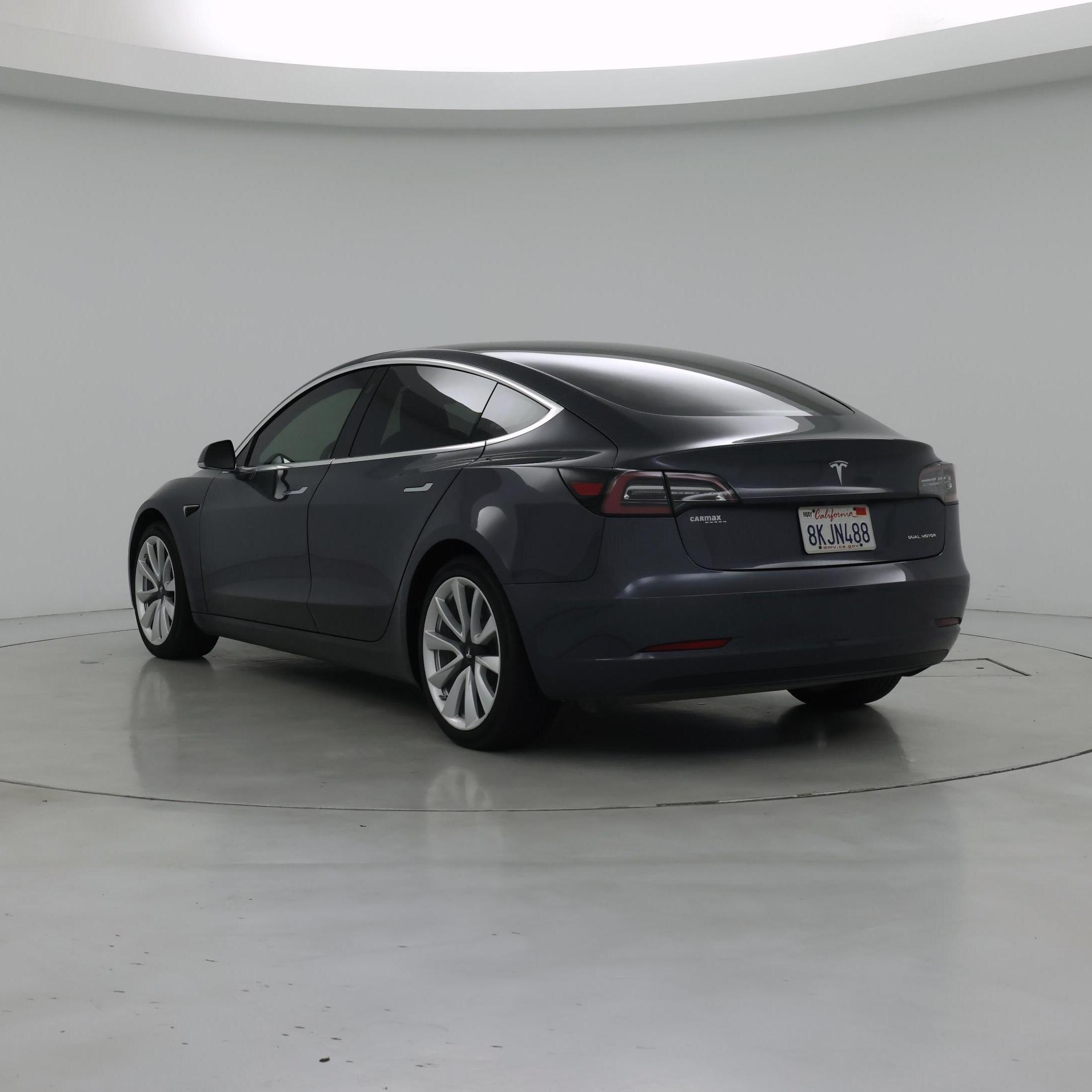 Thumbnail: 2019 Tesla Model 3 - 2