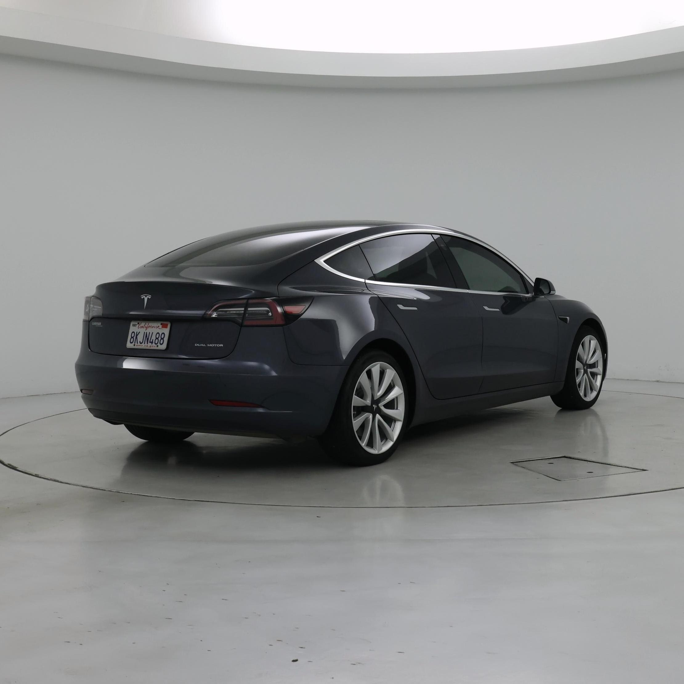 Thumbnail: 2019 Tesla Model 3 - 8