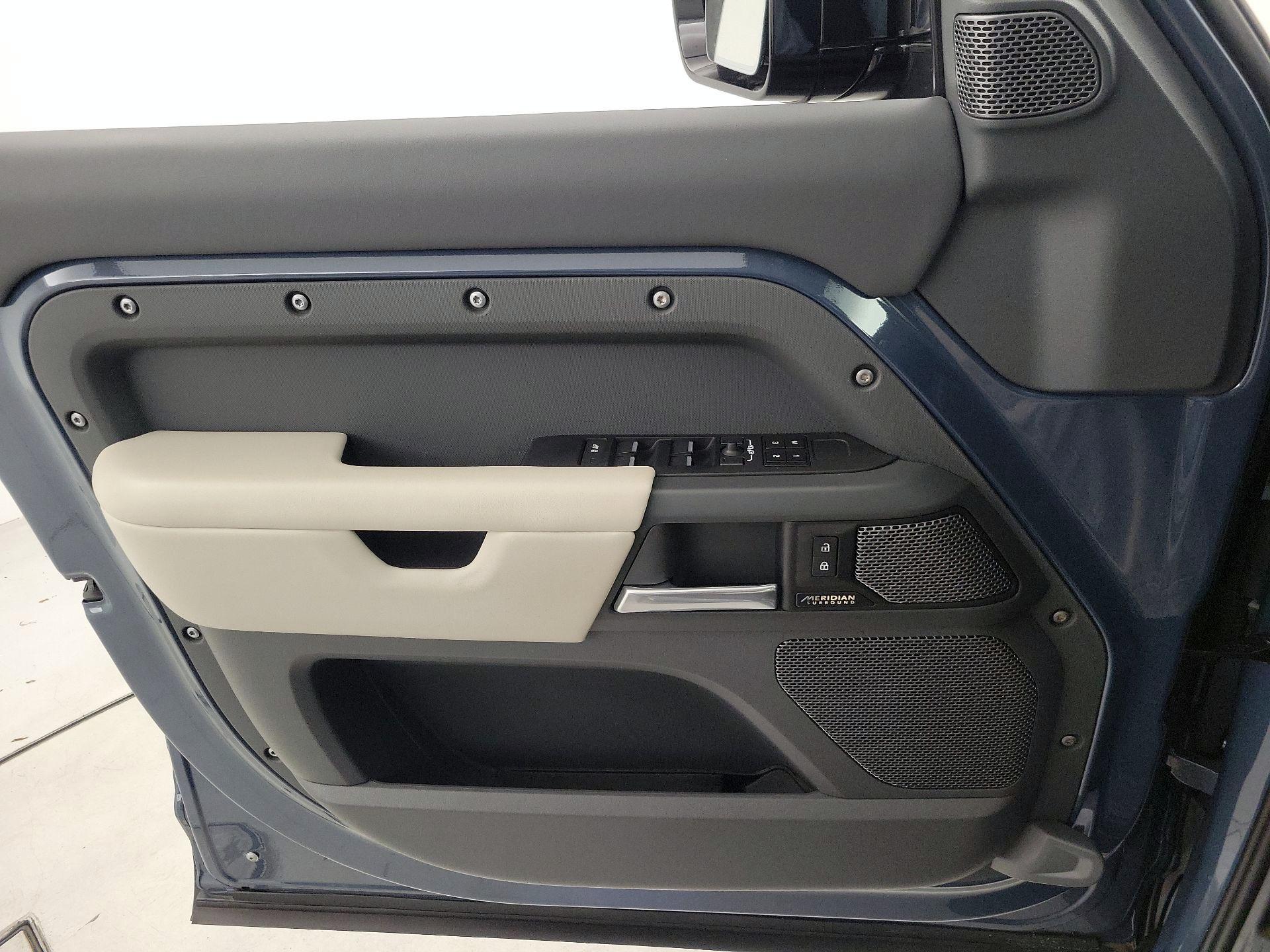 Thumbnail: 2024 Land Rover Defender - 12