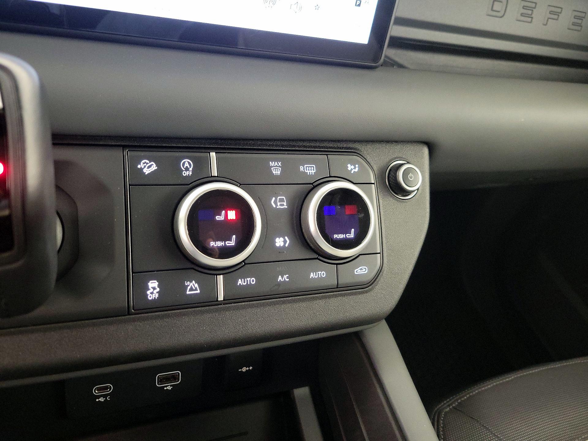 Thumbnail: 2024 Land Rover Defender - 16