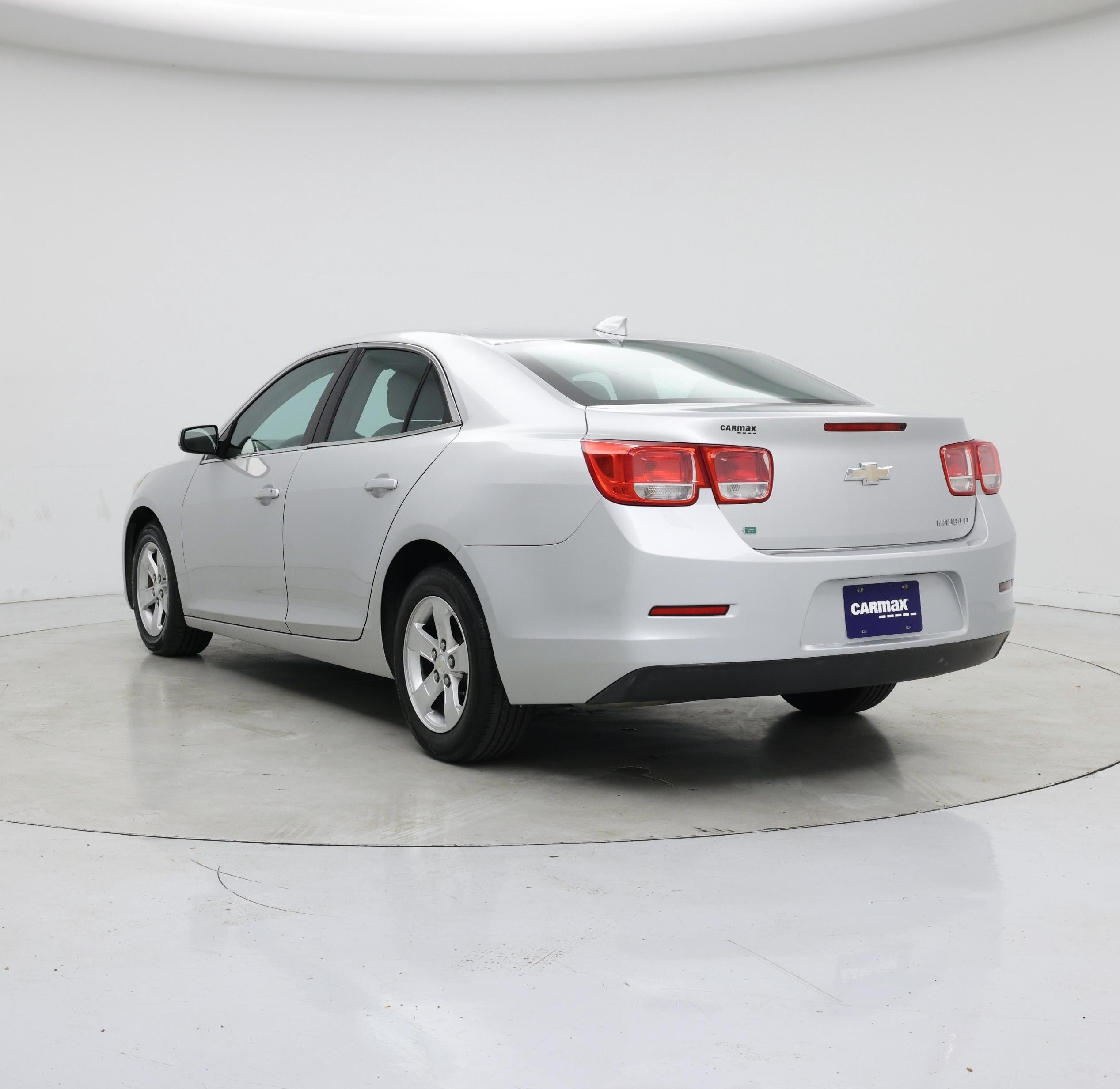 Thumbnail: 2016 Chevrolet Malibu - 2