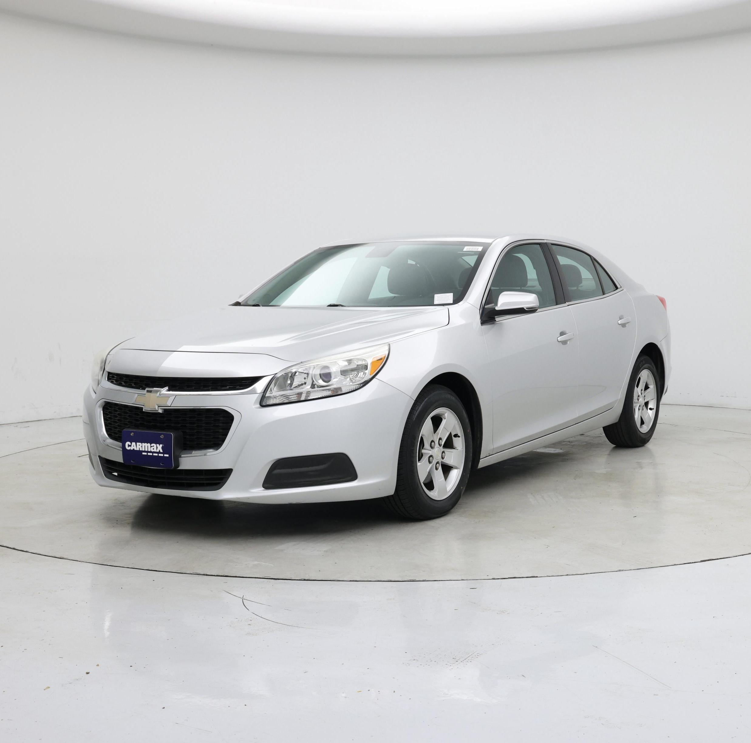 Thumbnail: 2016 Chevrolet Malibu - 4