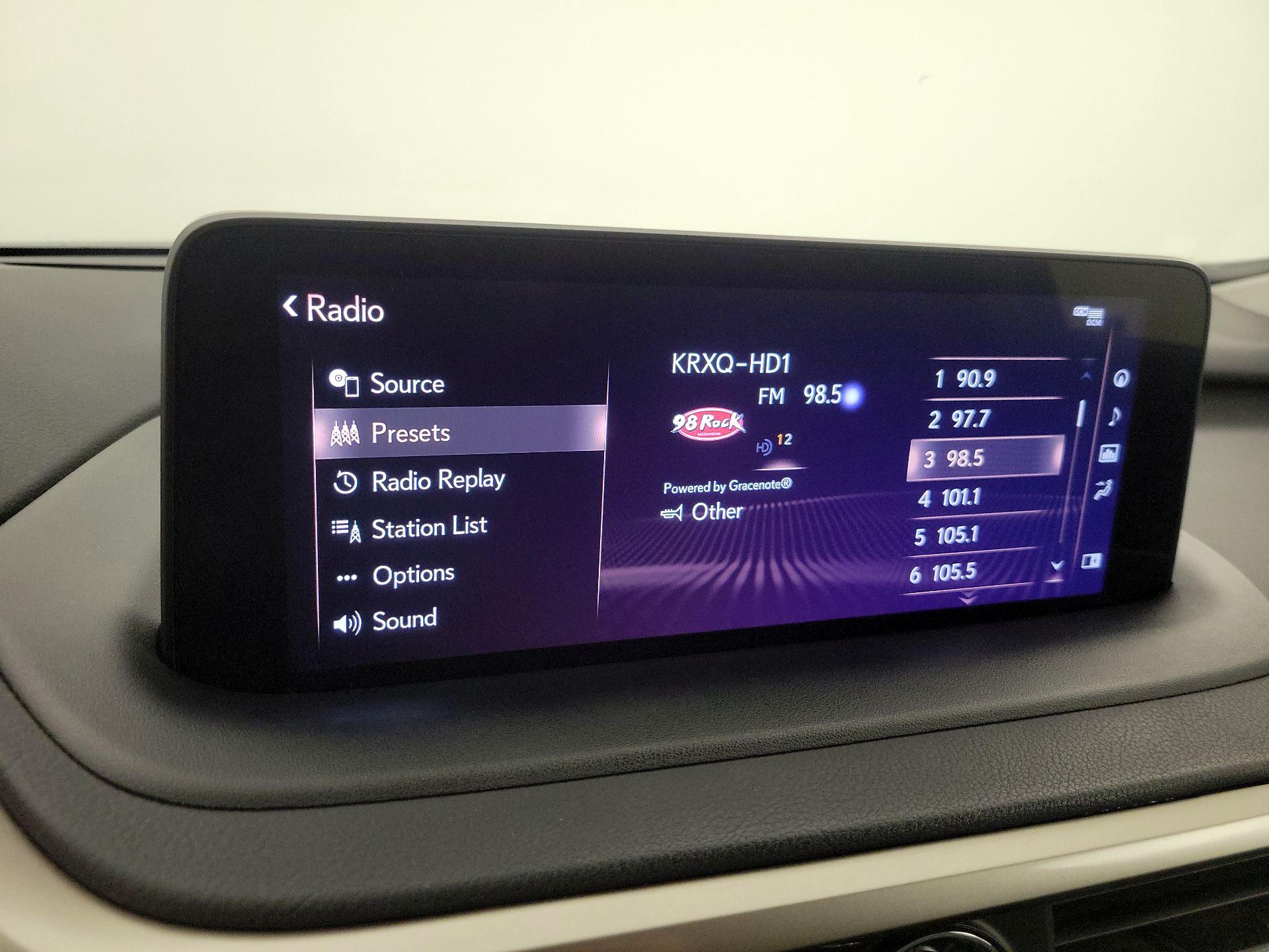 Thumbnail: 2021 Lexus RX - 16