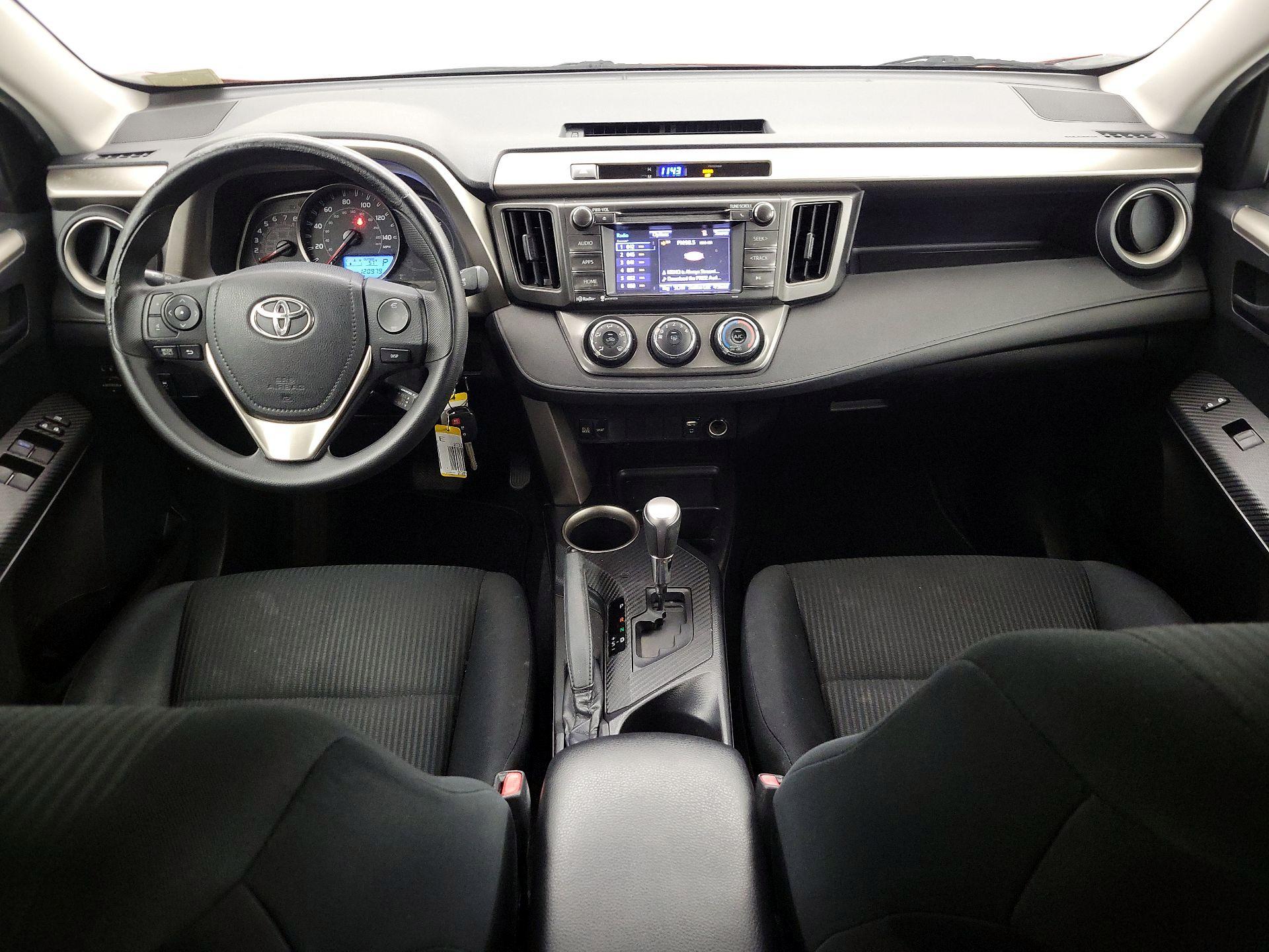 Thumbnail: 2015 Toyota RAV4 - 9