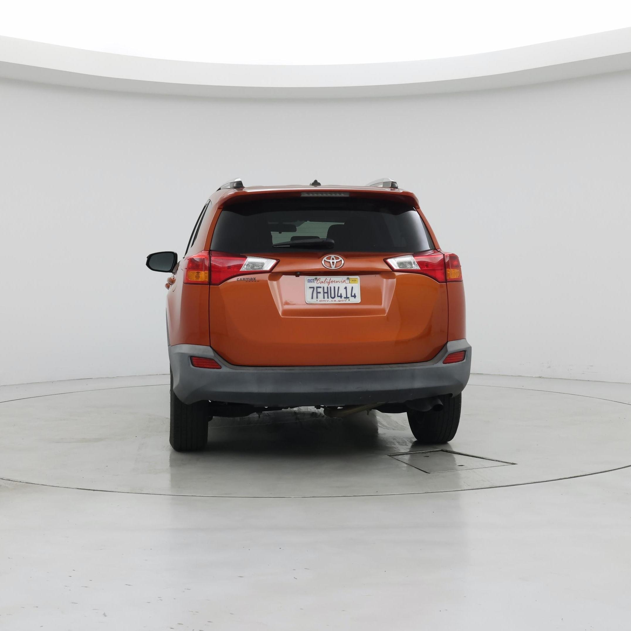 Thumbnail: 2015 Toyota RAV4 - 6