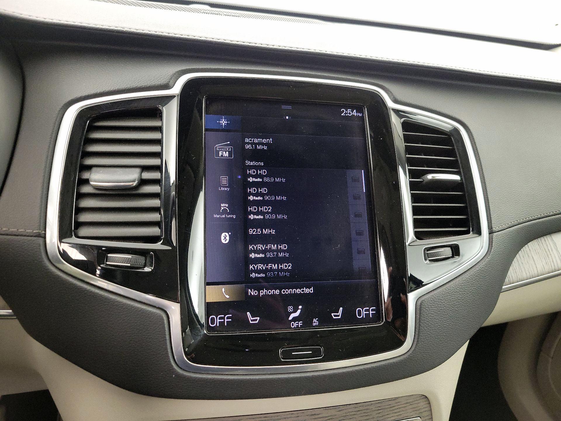 Thumbnail: 2021 Volvo XC90 - 15