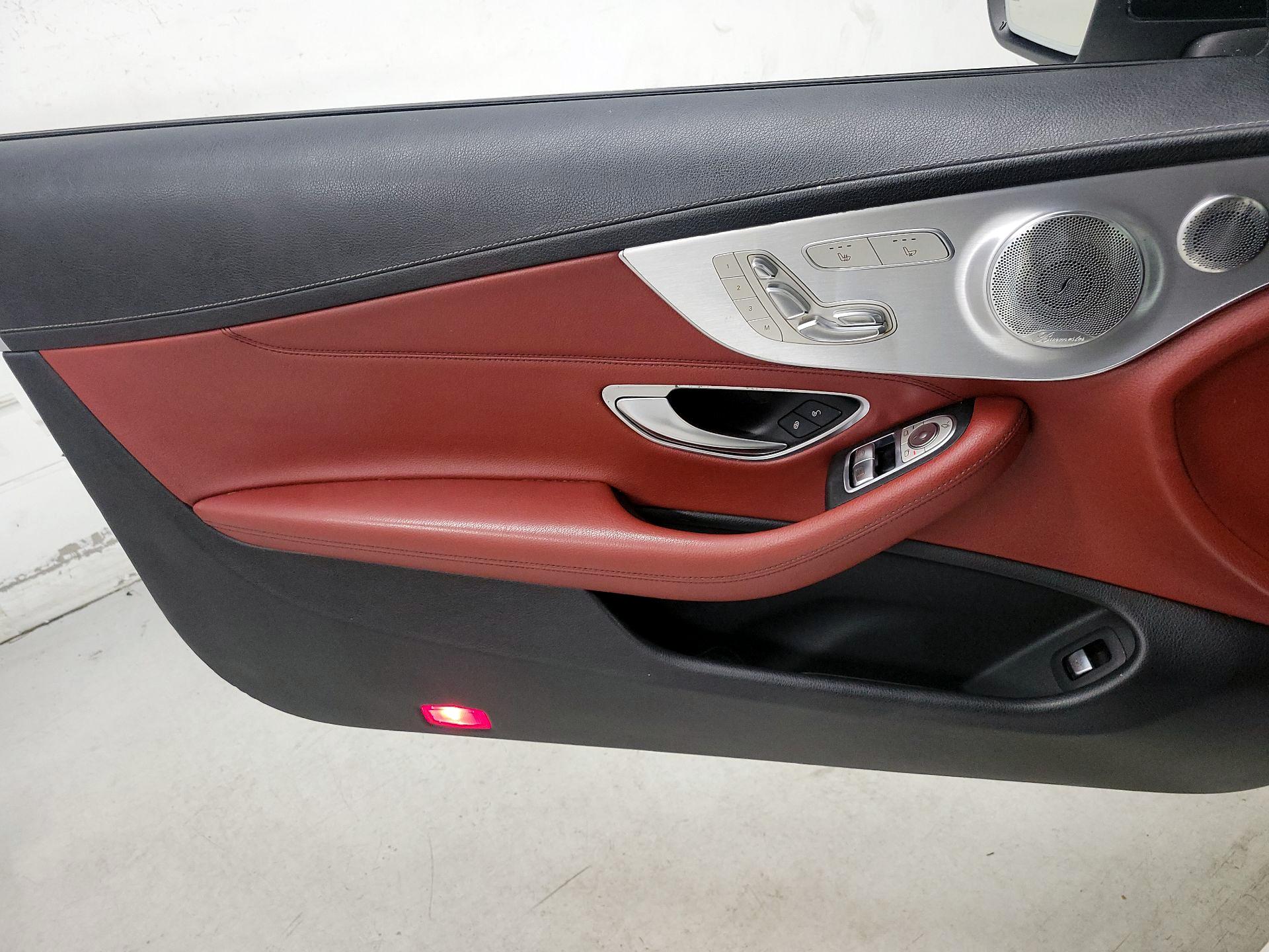 Thumbnail: 2017 Mercedes-Benz C-Class - 12