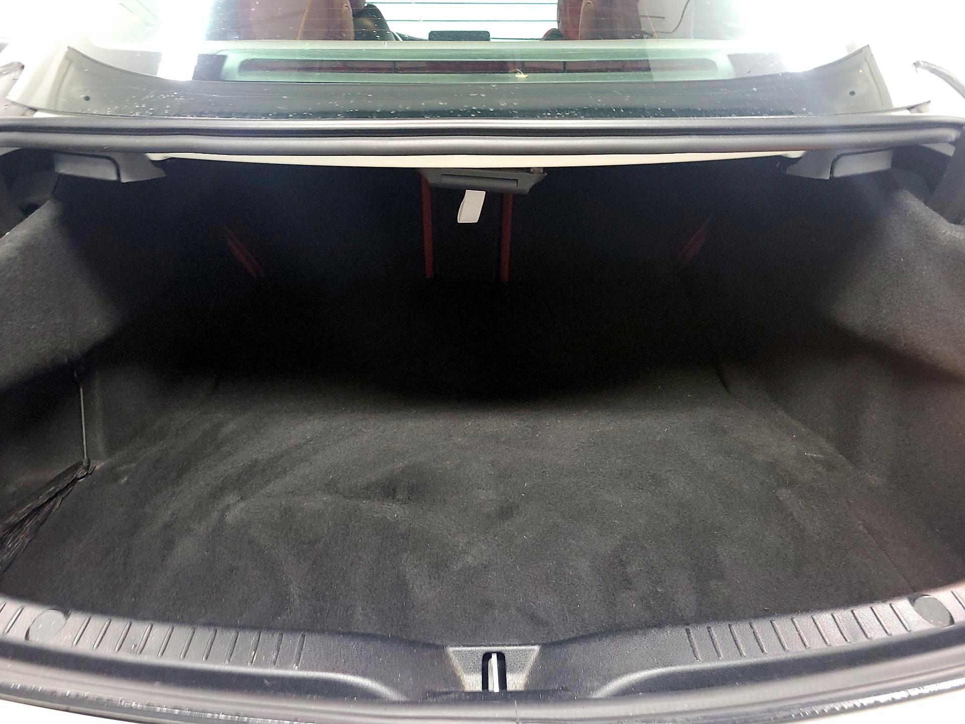 Thumbnail: 2017 Mercedes-Benz C-Class - 19