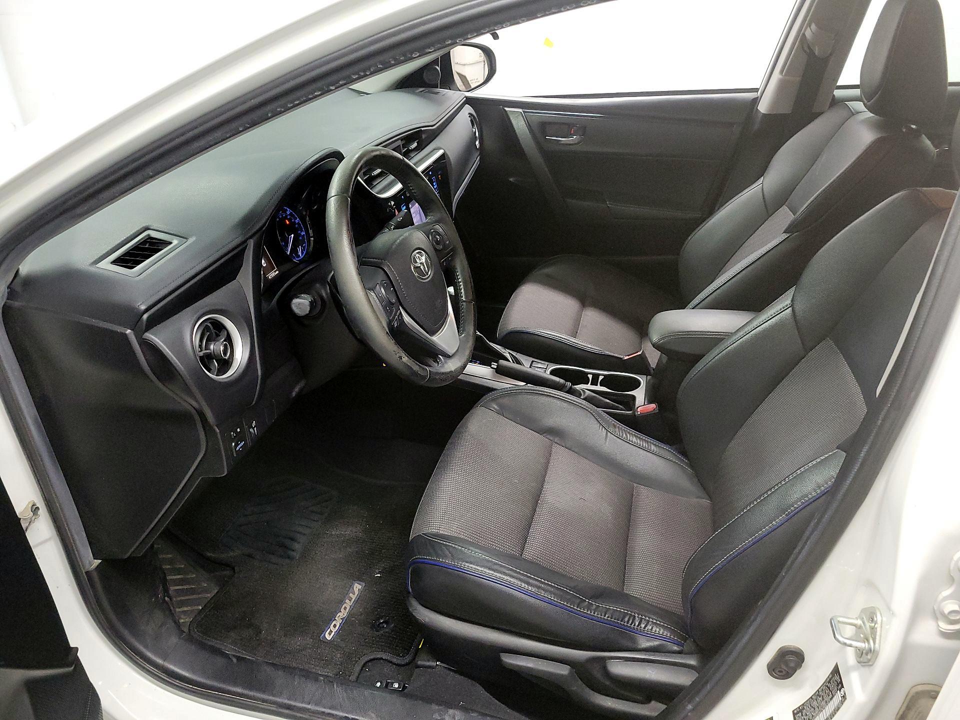 Thumbnail: 2019 Toyota Corolla - 11