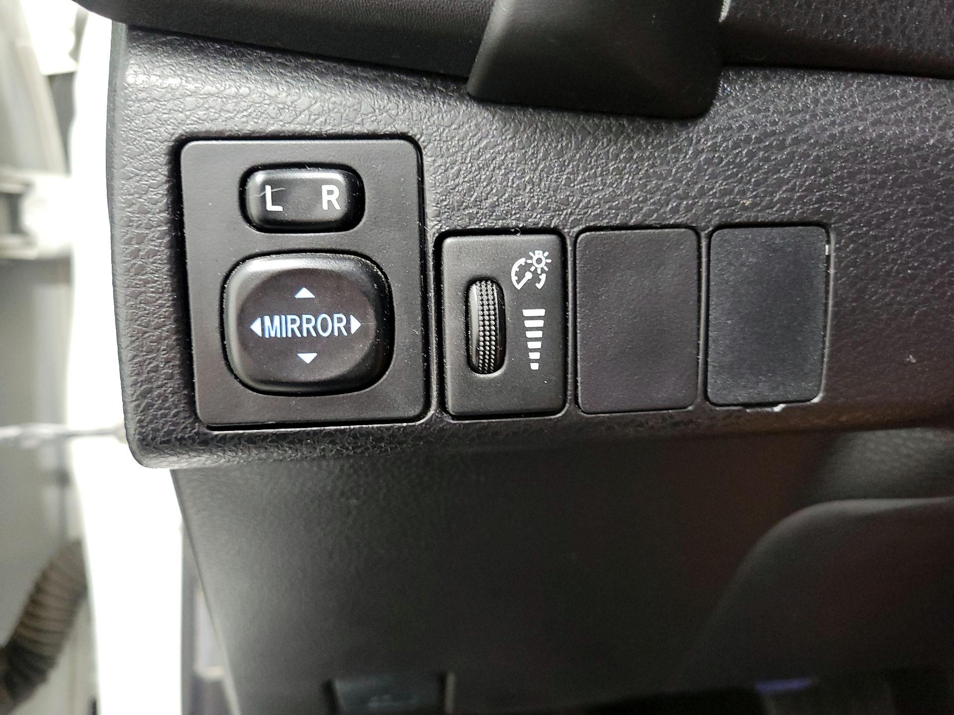 Thumbnail: 2019 Toyota Corolla - 13