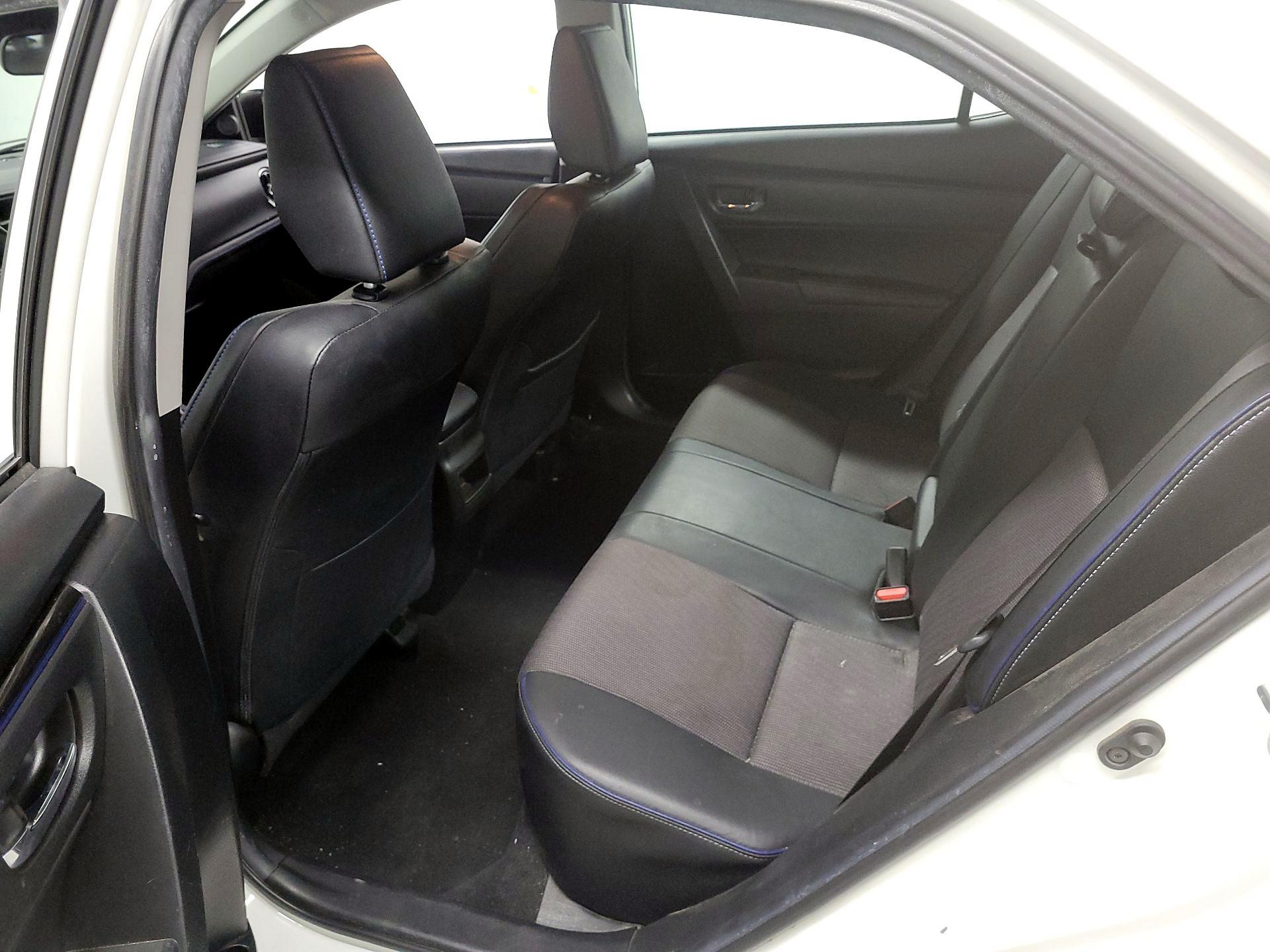 Thumbnail: 2019 Toyota Corolla - 19