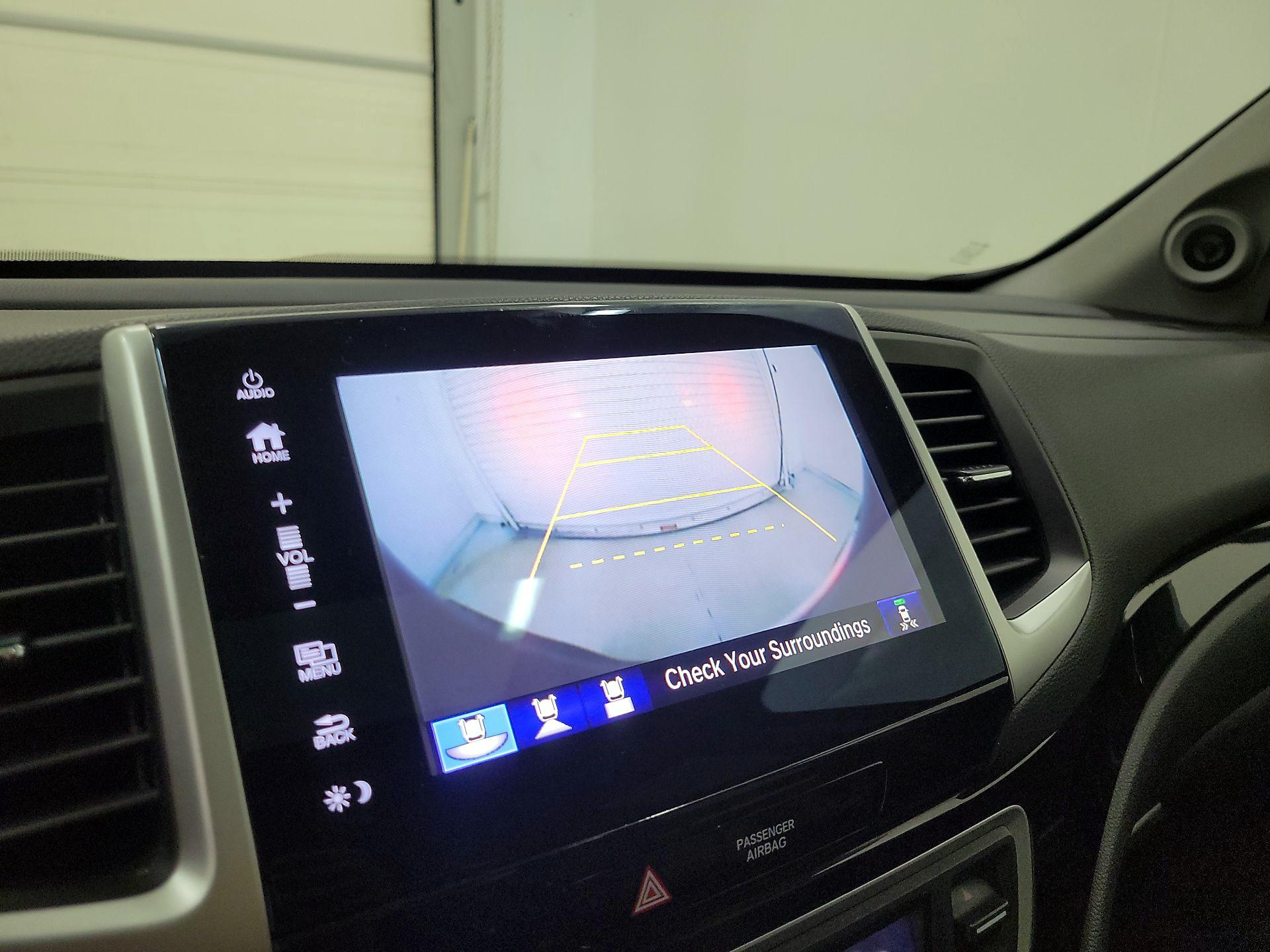 Thumbnail: 2017 Honda Ridgeline - 14