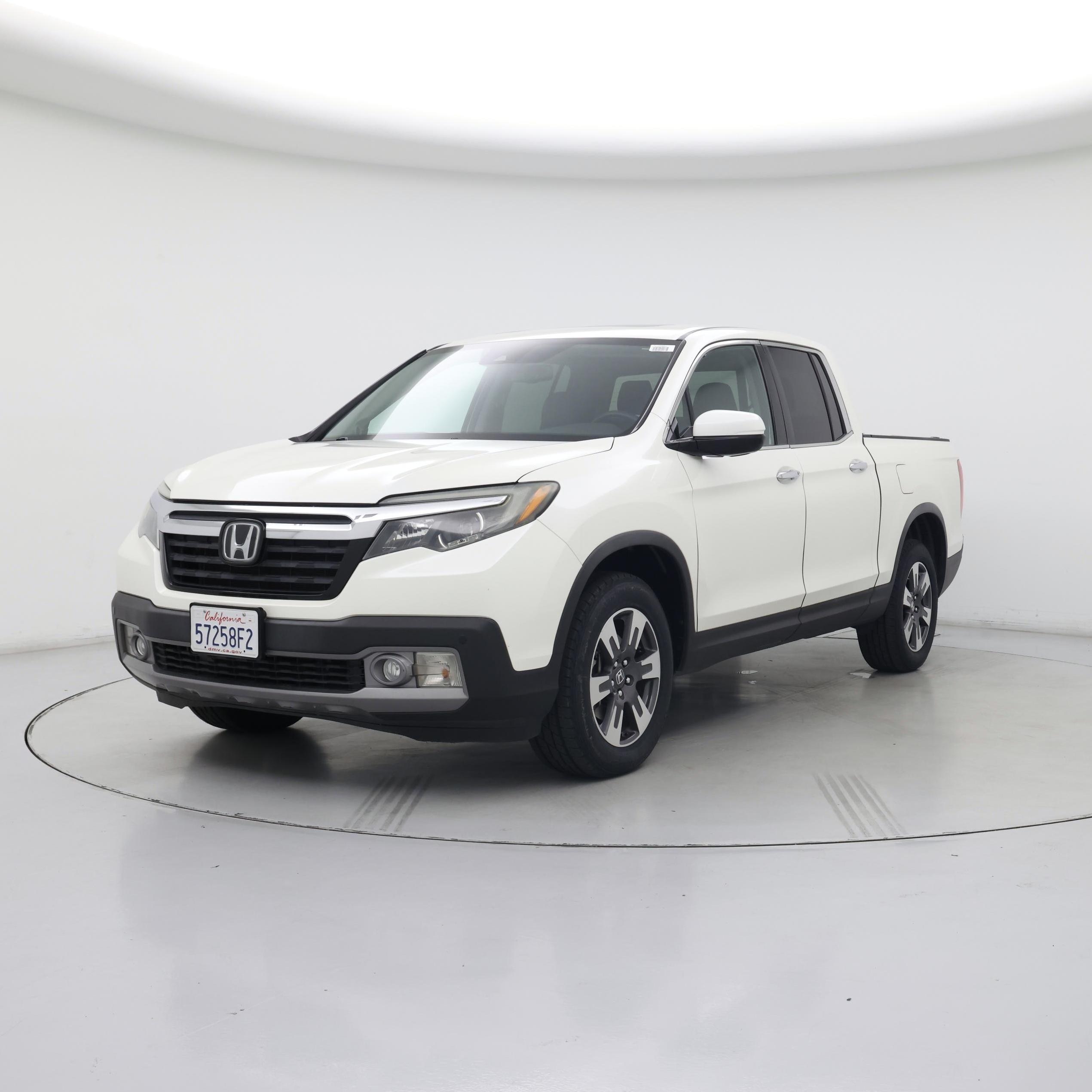 Thumbnail: 2017 Honda Ridgeline - 4