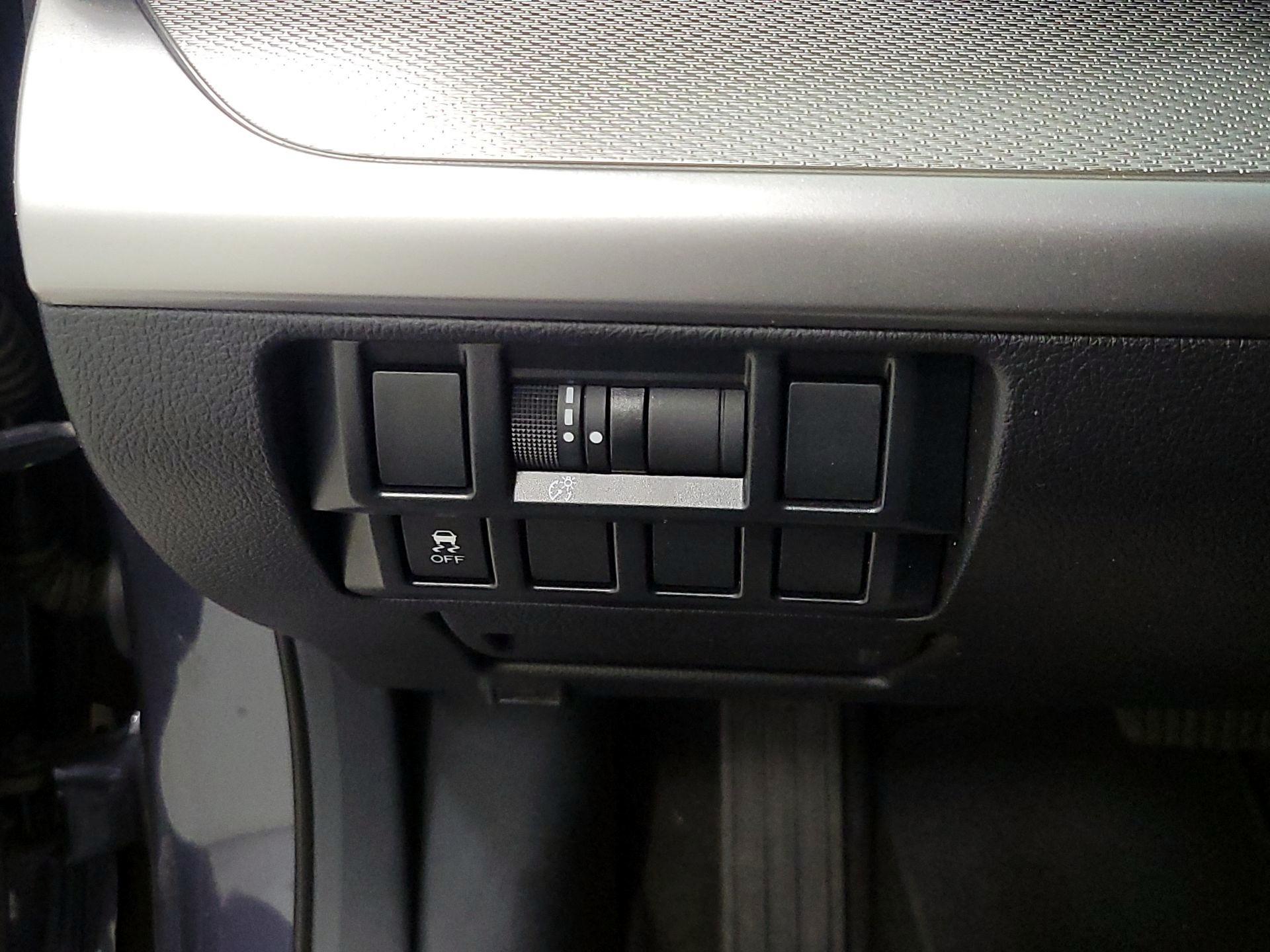 Thumbnail: 2017 Subaru Outback - 13