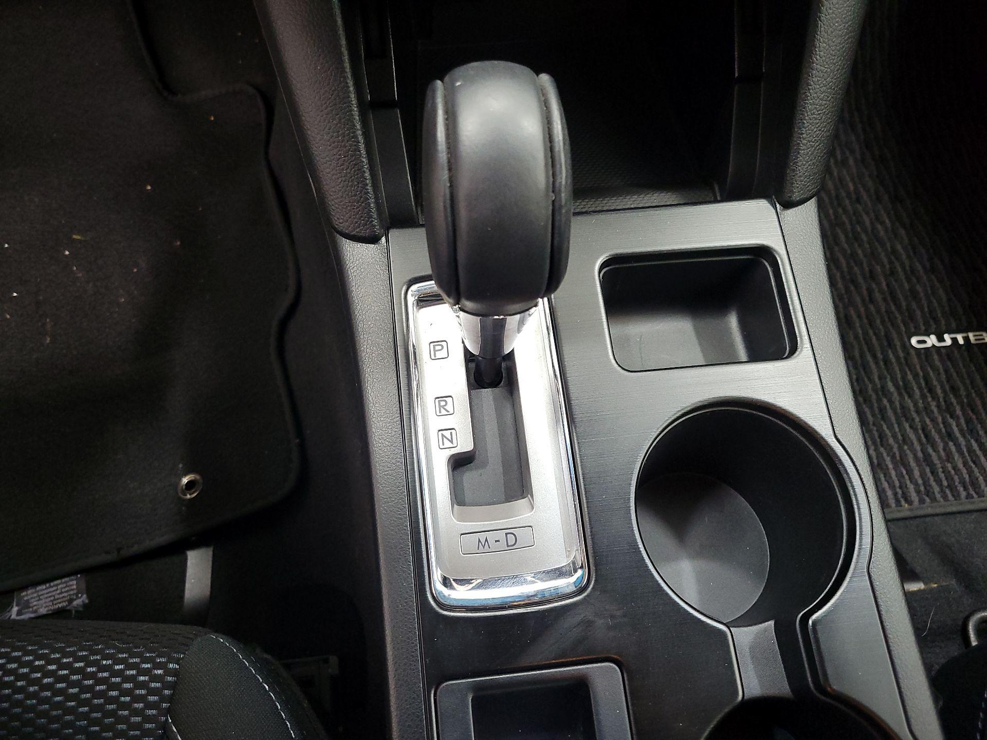 Thumbnail: 2017 Subaru Outback - 17