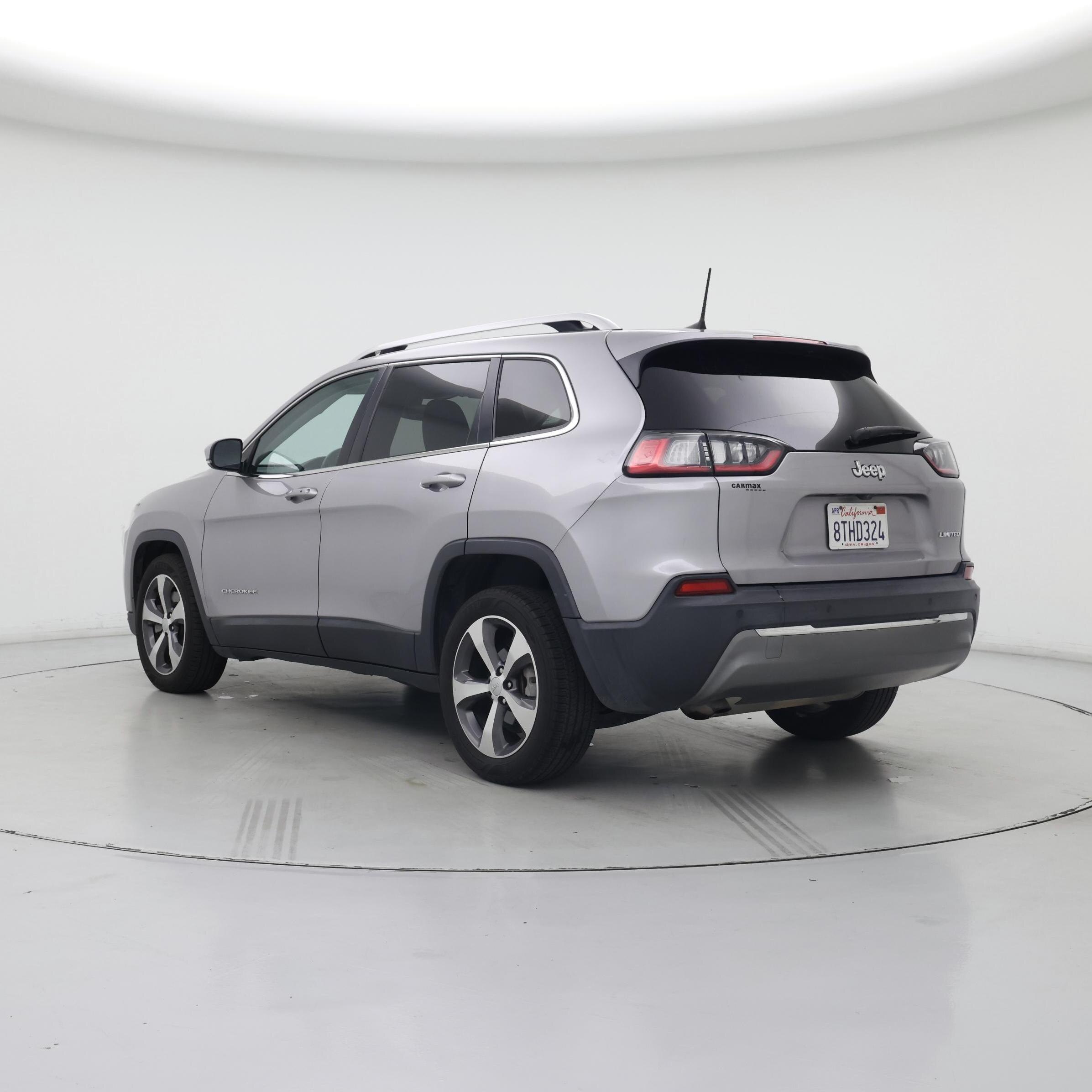 Thumbnail: 2019 Jeep Cherokee - 2