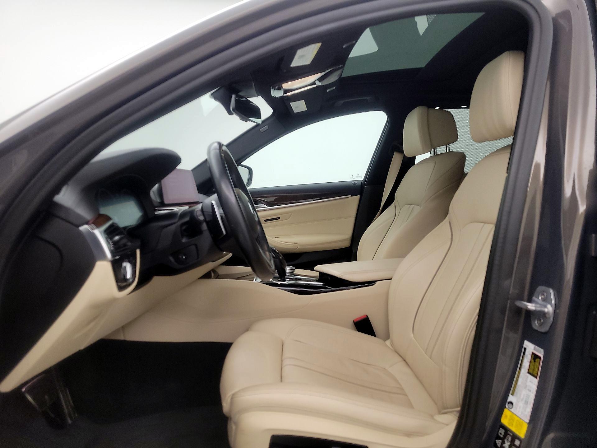 Thumbnail: 2019 BMW 5 Series - 11