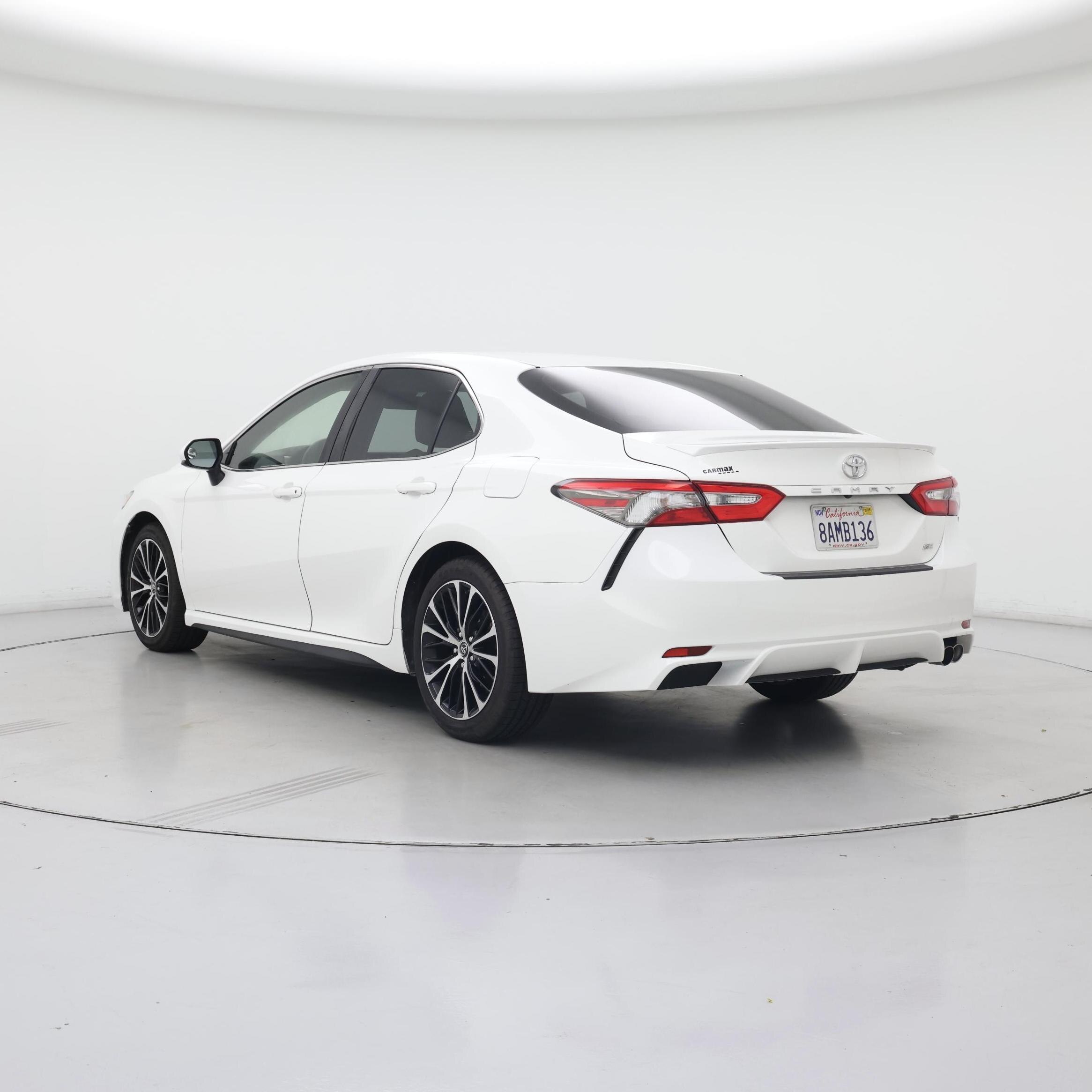 Thumbnail: 2018 Toyota Camry - 2