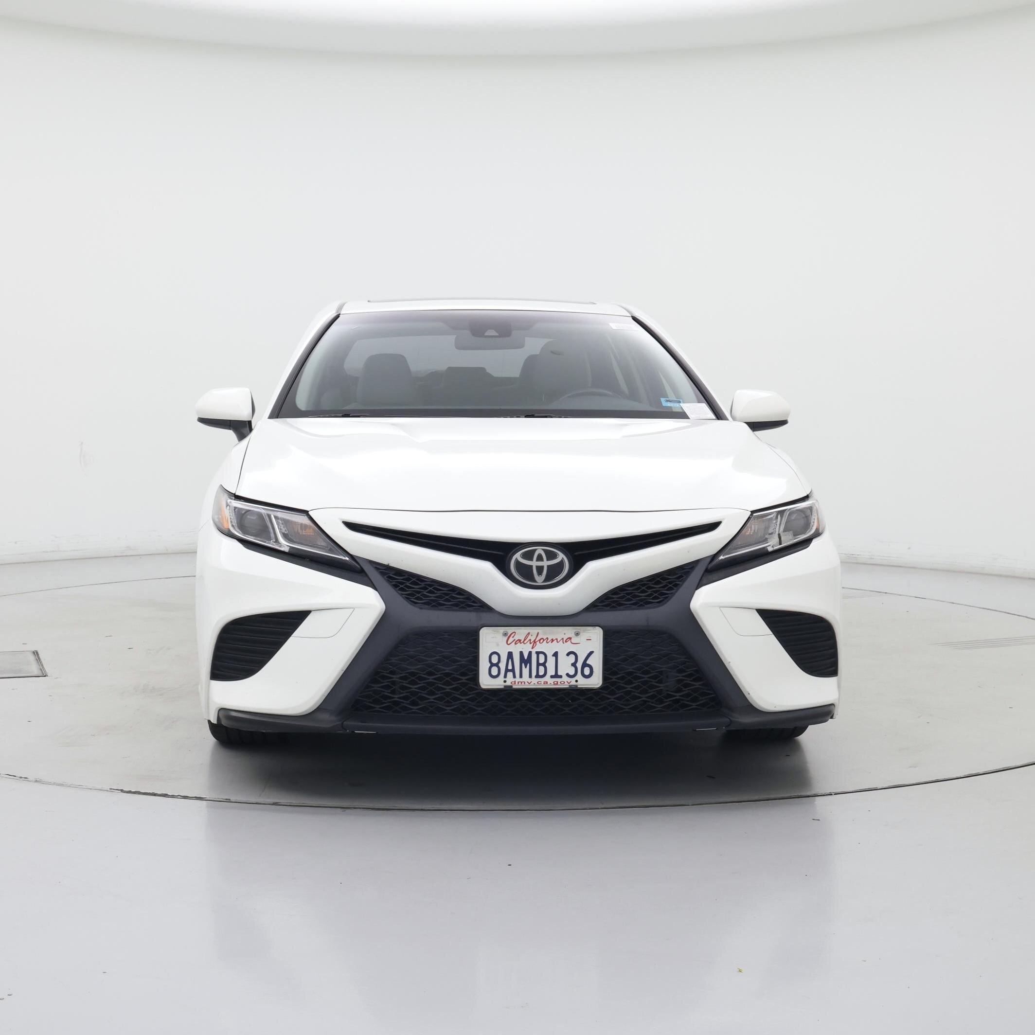 Thumbnail: 2018 Toyota Camry - 5