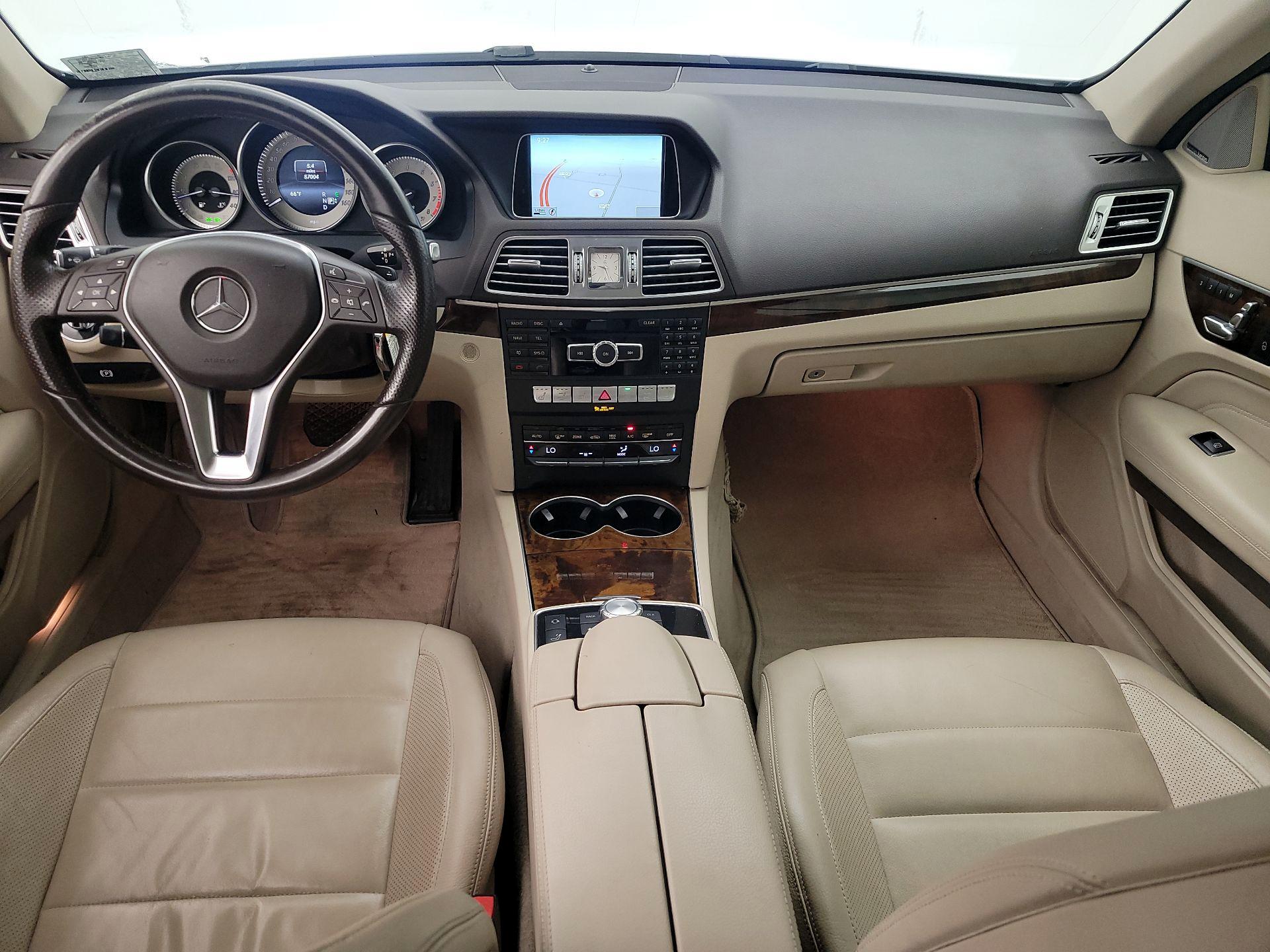 Thumbnail: 2015 Mercedes-Benz E-Class - 9