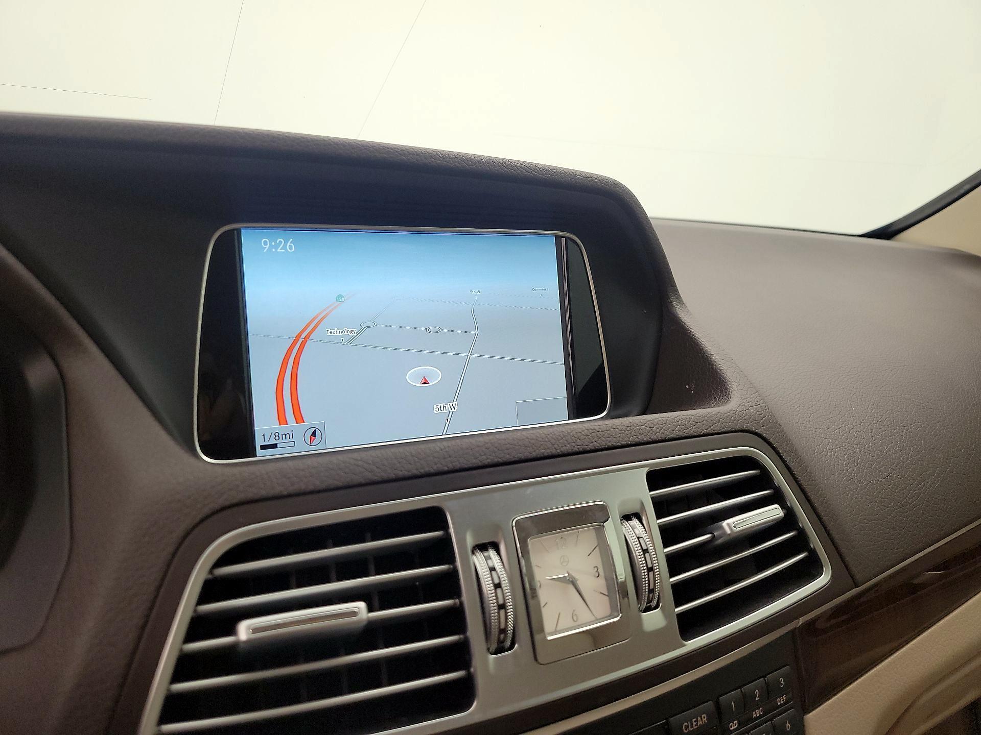 Thumbnail: 2015 Mercedes-Benz E-Class - 14