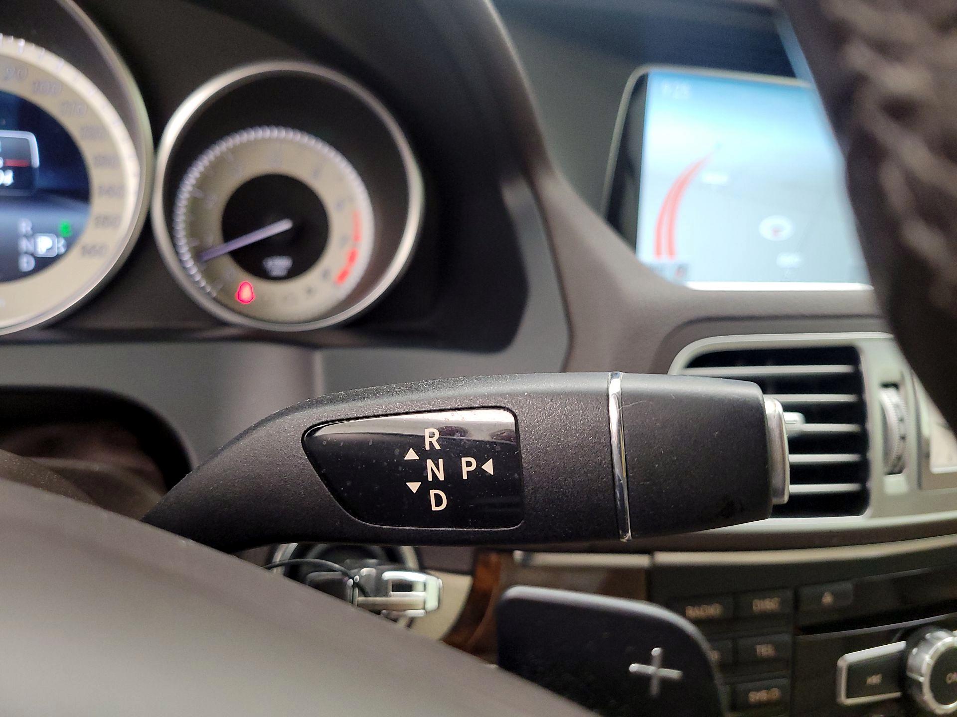 Thumbnail: 2015 Mercedes-Benz E-Class - 18