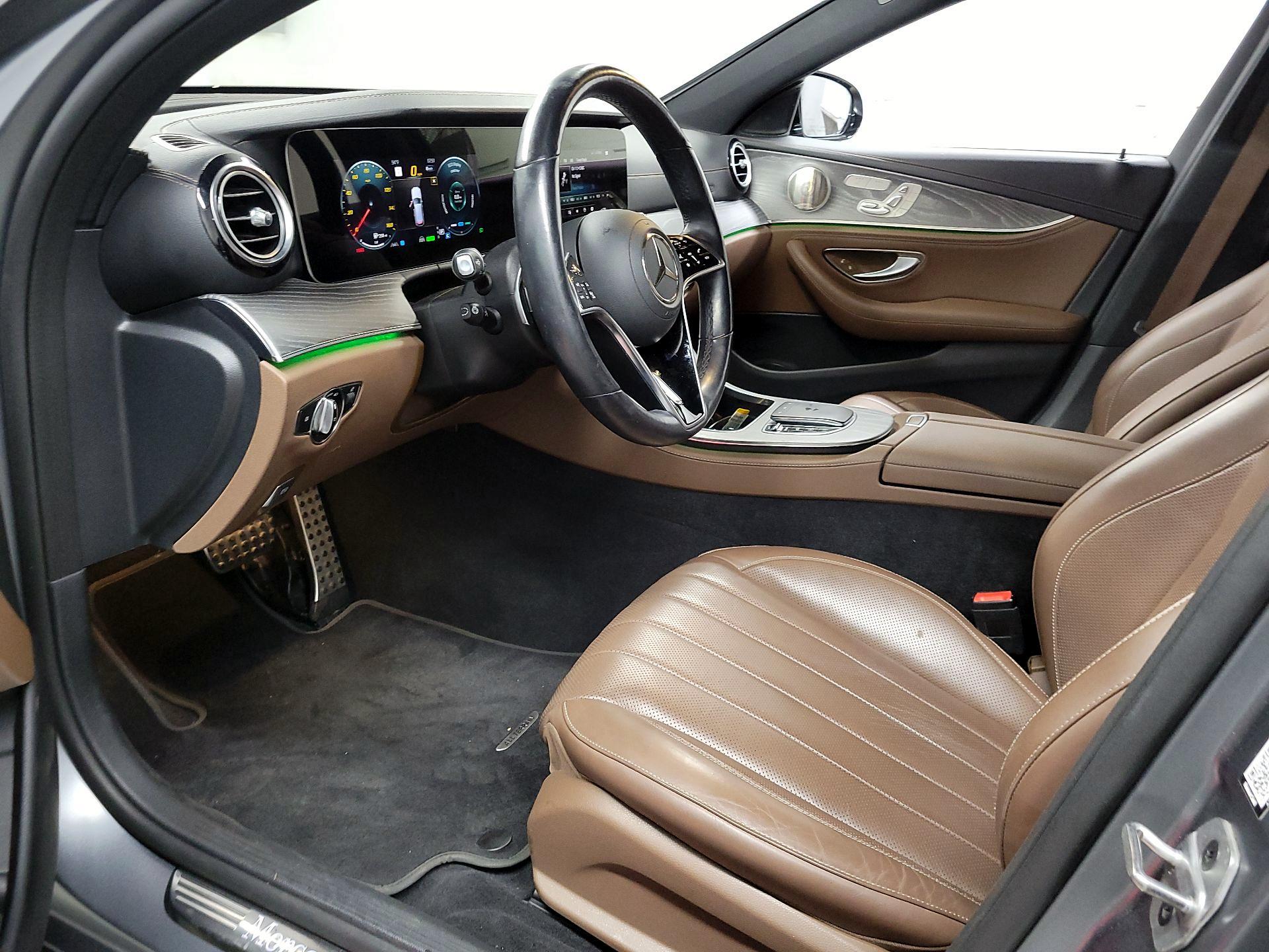 Thumbnail: 2022 Mercedes-Benz E-Class - 11