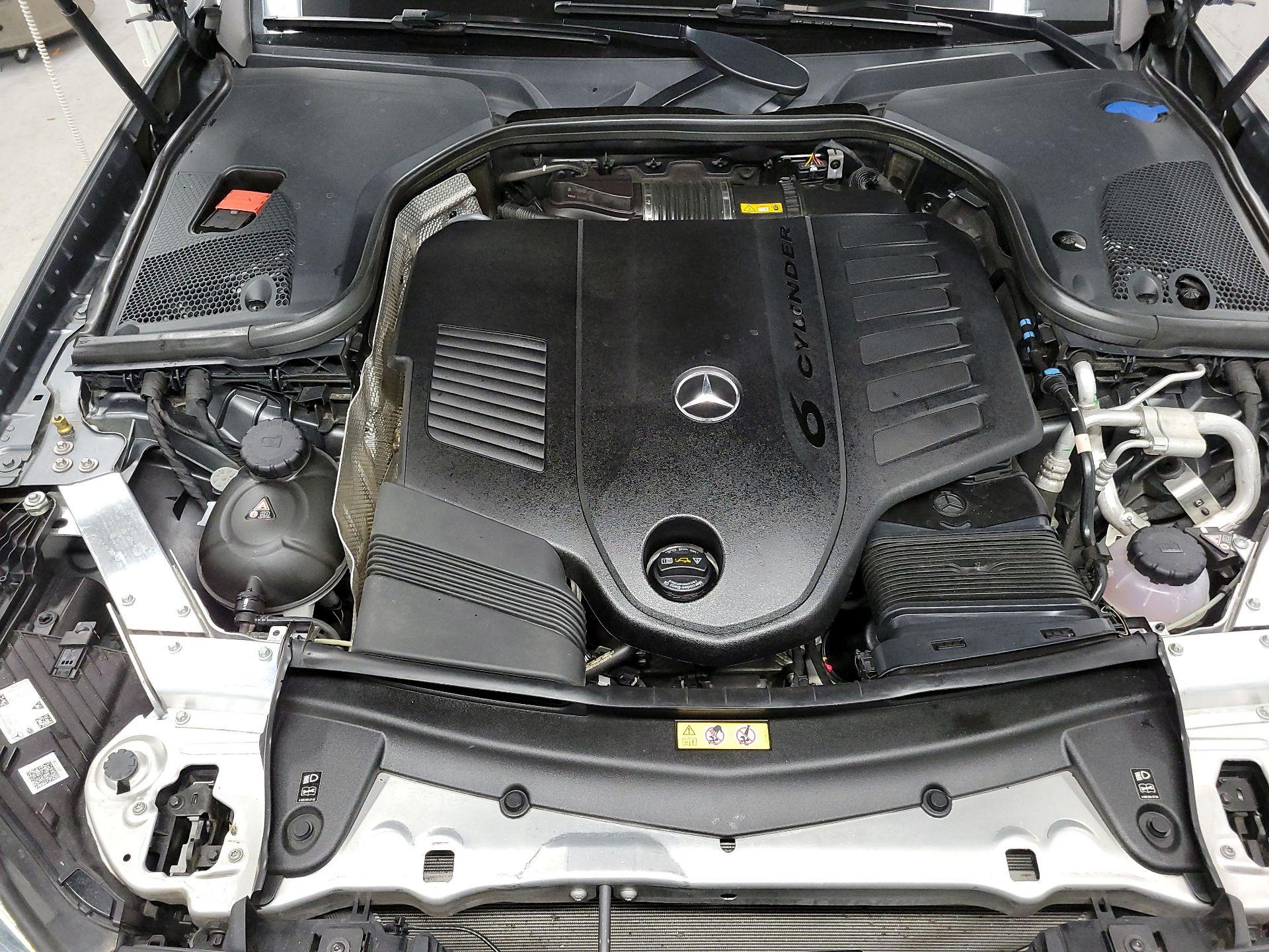 Thumbnail: 2022 Mercedes-Benz E-Class - 19