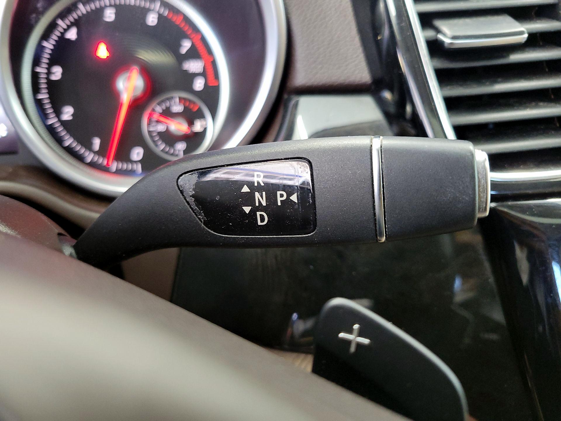 Thumbnail: 2016 Mercedes-Benz GLE - 18