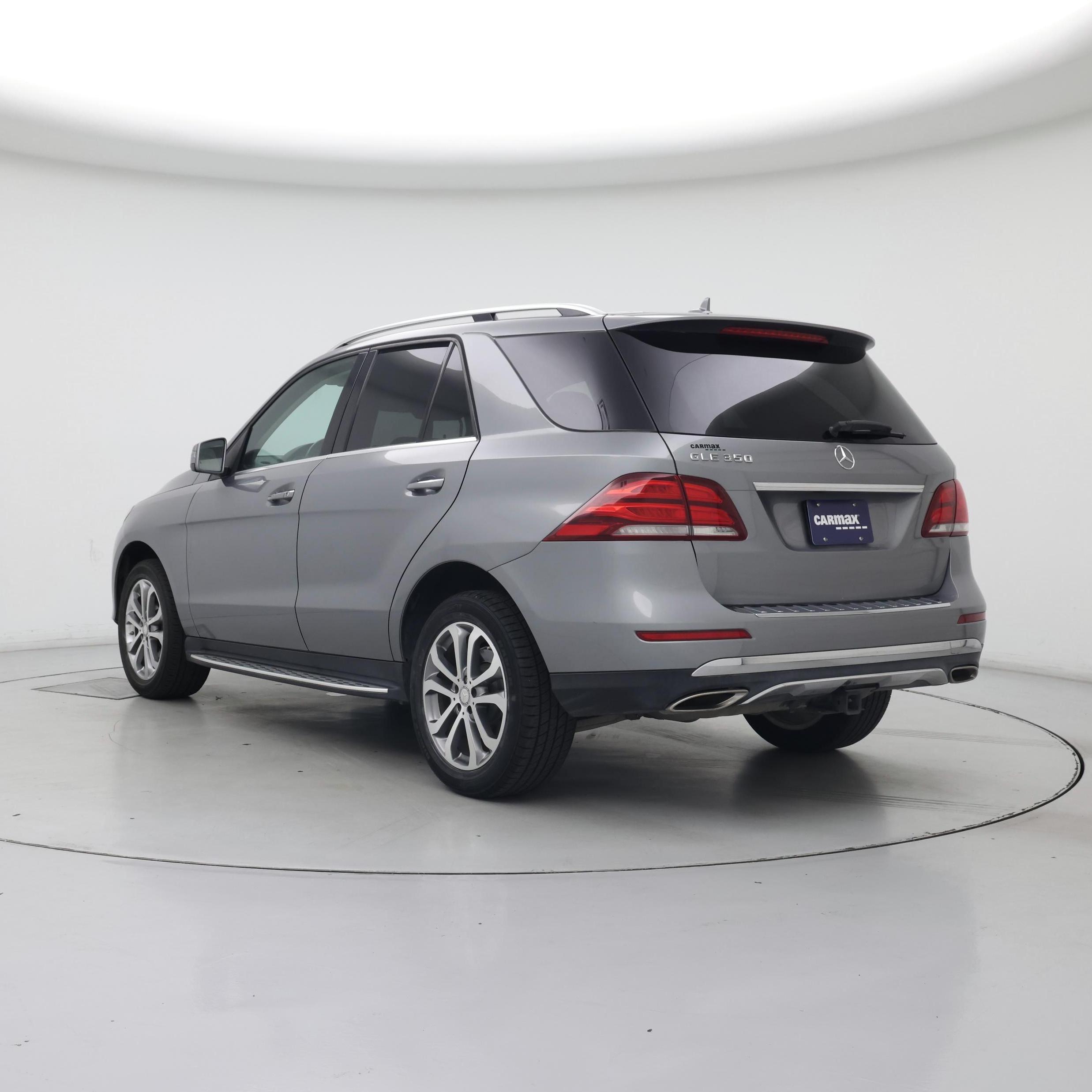 Thumbnail: 2016 Mercedes-Benz GLE - 2