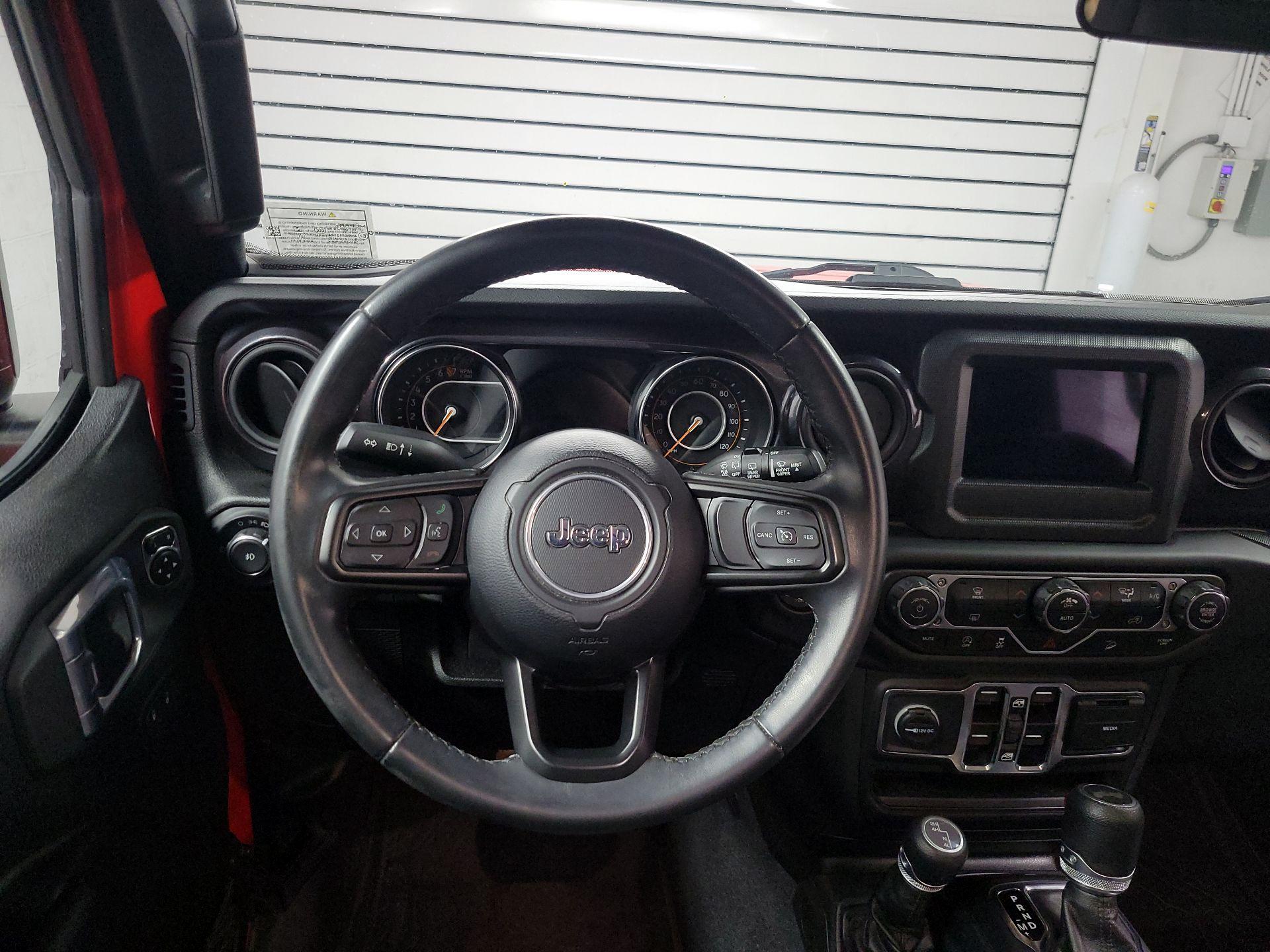 Thumbnail: 2021 Jeep Wrangler - 10