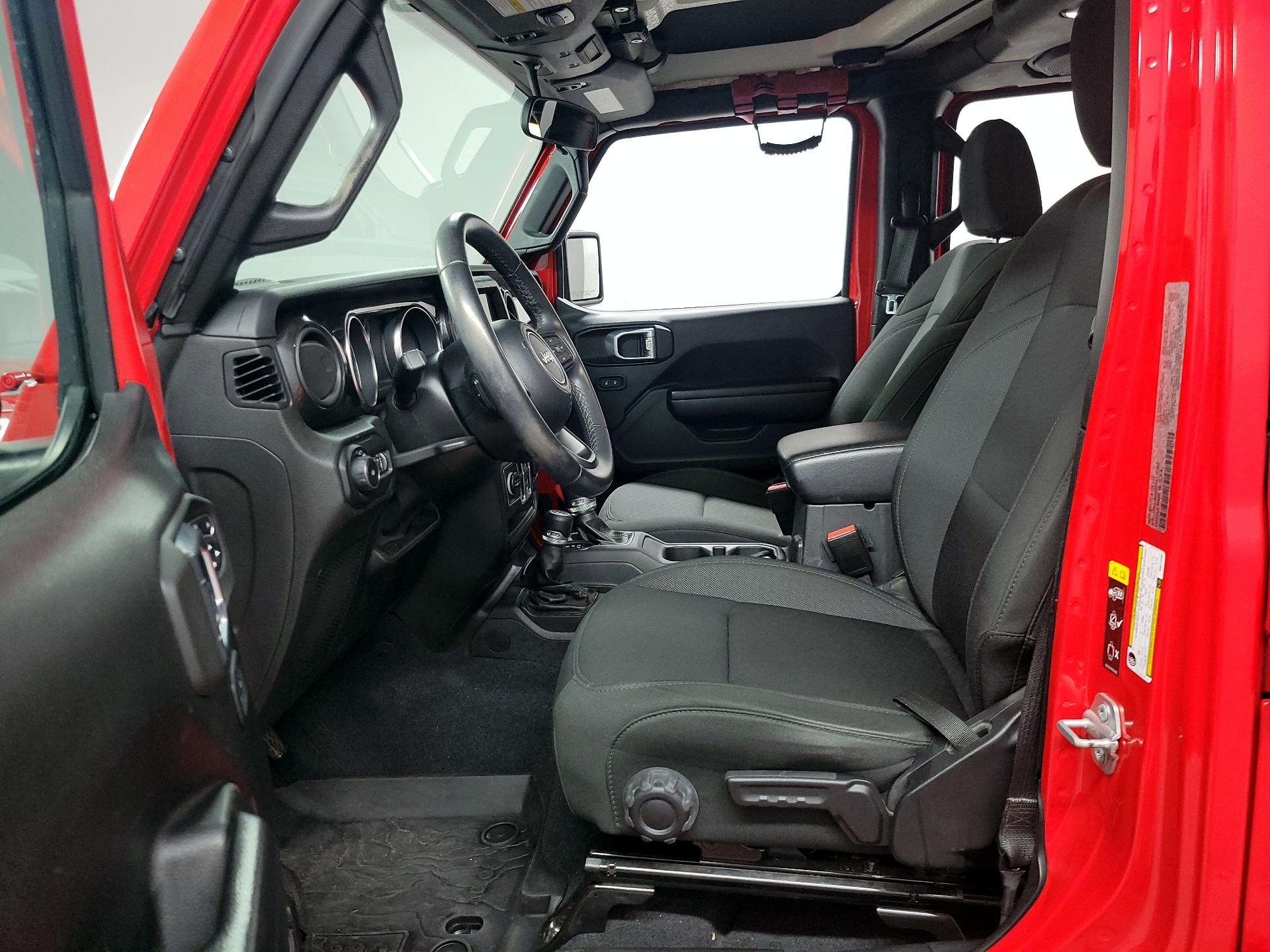 Thumbnail: 2021 Jeep Wrangler - 11