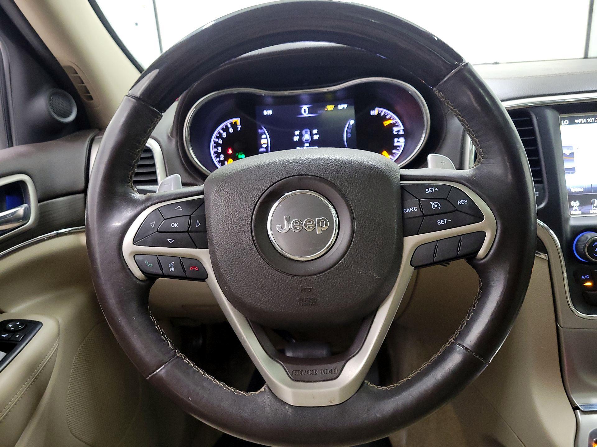 Thumbnail: 2017 Jeep Grand Cherokee - 10